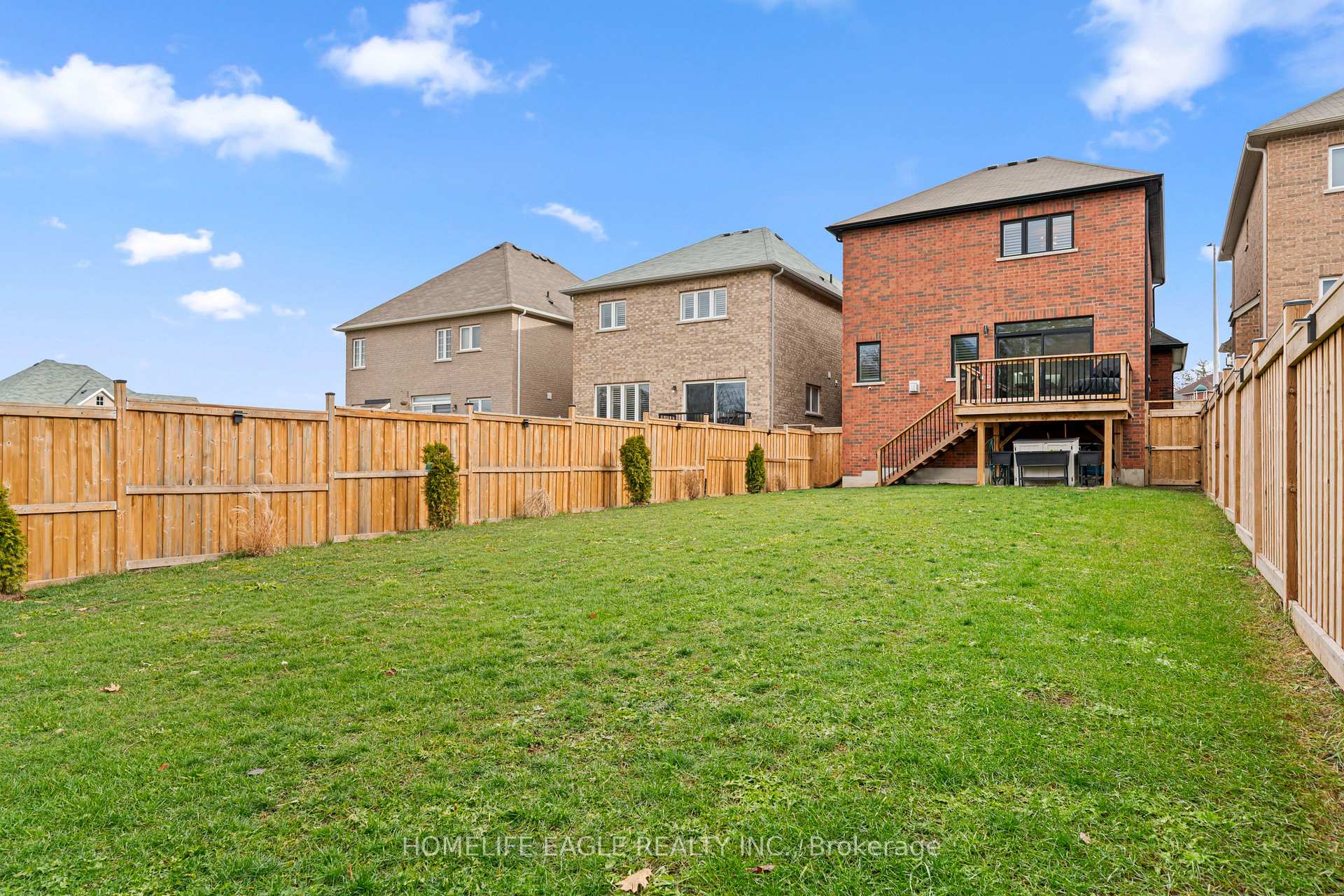 Photo 5 of 5 Muirfield Drive, Barrie, Ardagh — HOMEH