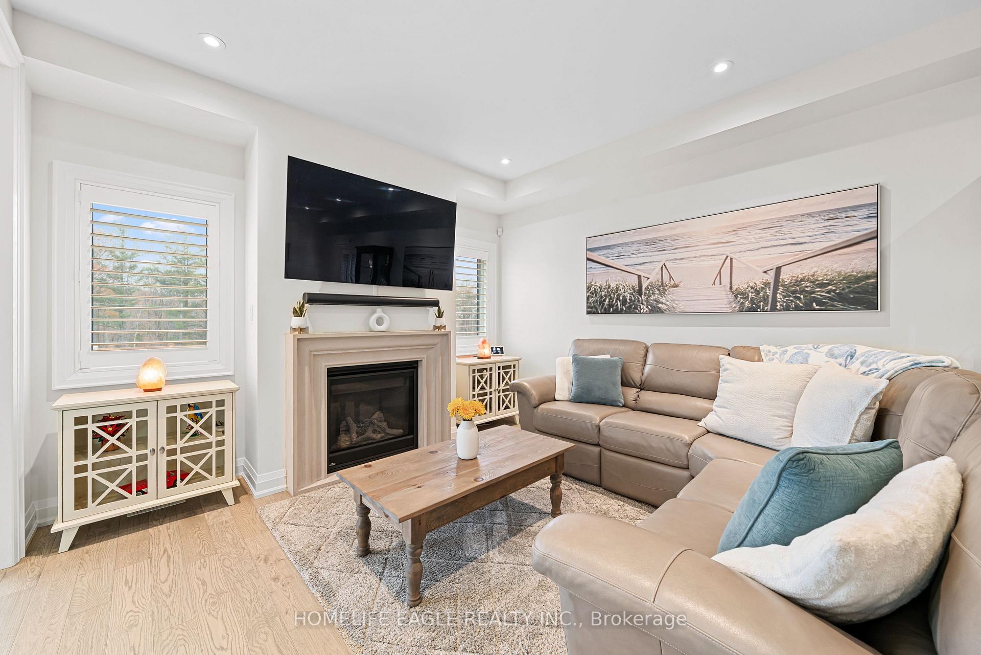 Photo 6 of 5 Muirfield Drive, Barrie, Ardagh — HOMEH