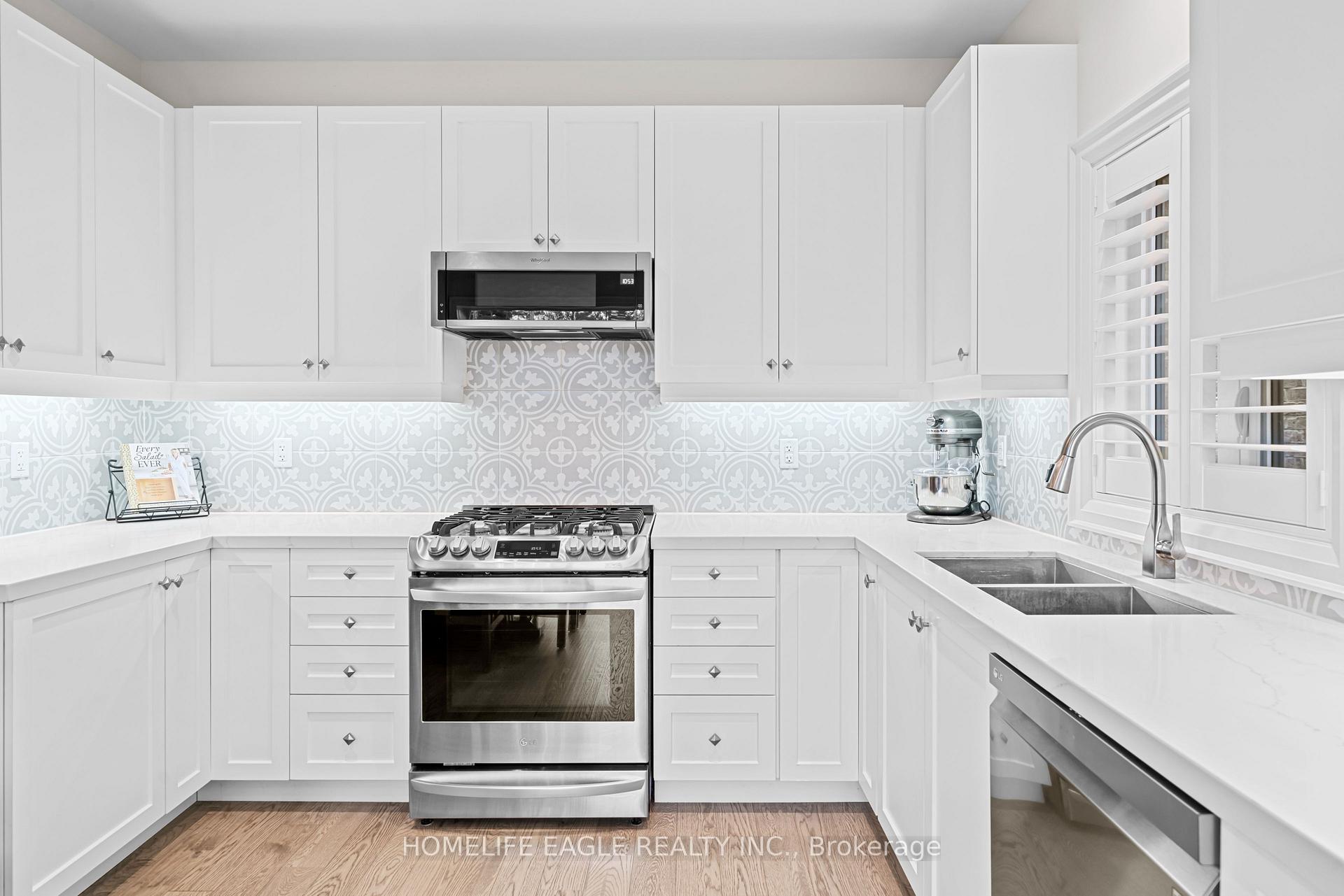 Photo 7 of 5 Muirfield Drive, Barrie, Ardagh — HOMEH