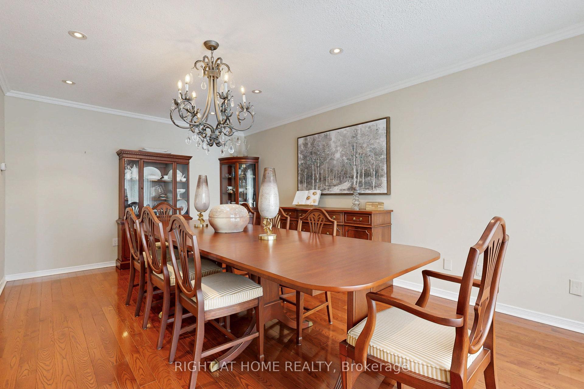 Photo 6 of 68 Willowbrook Road, Markham, Aileen-Willowbrook — HOMEH