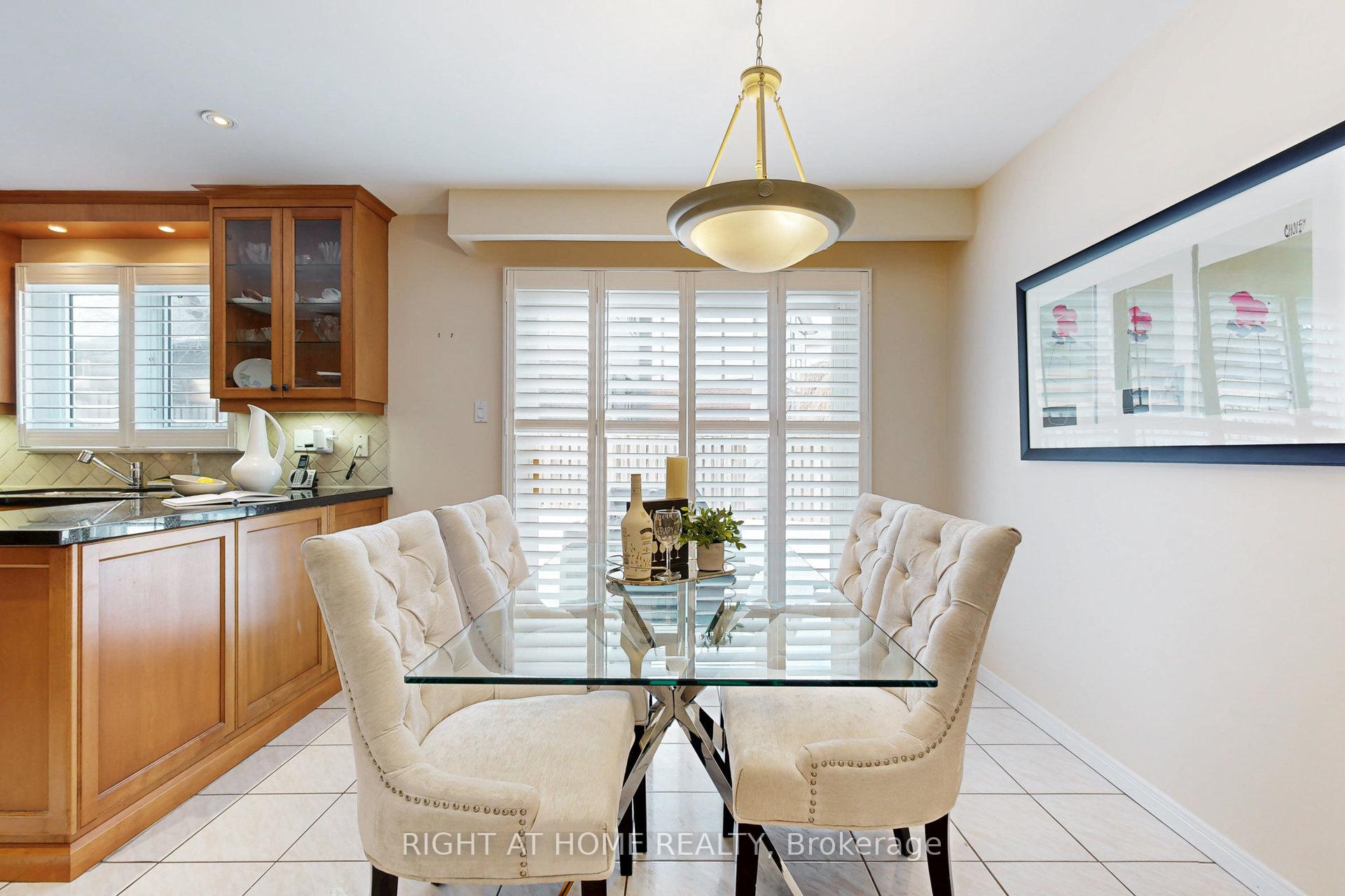 Photo 8 of 68 Willowbrook Road, Markham, Aileen-Willowbrook — HOMEH