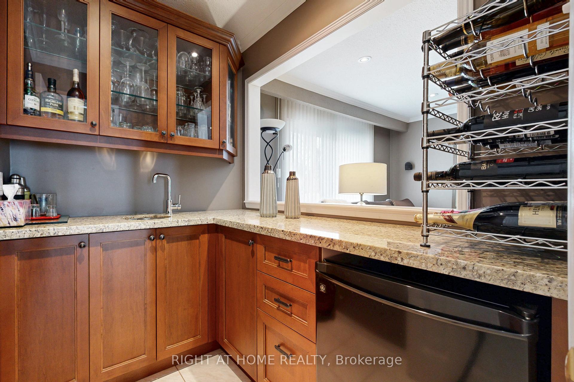 Photo 18 of 68 Willowbrook Road, Markham, Aileen-Willowbrook — HOMEH
