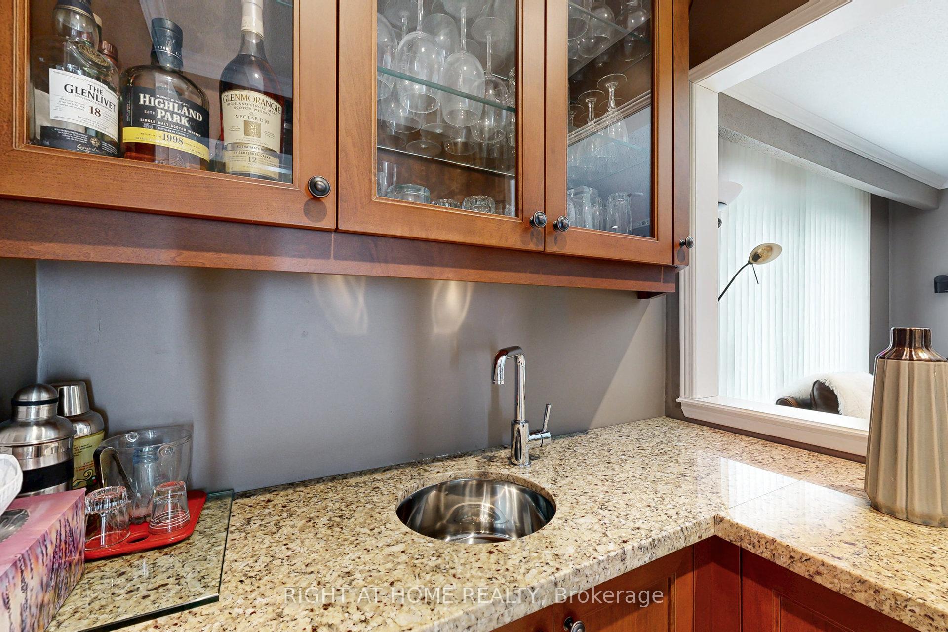 Photo 19 of 68 Willowbrook Road, Markham, Aileen-Willowbrook — HOMEH