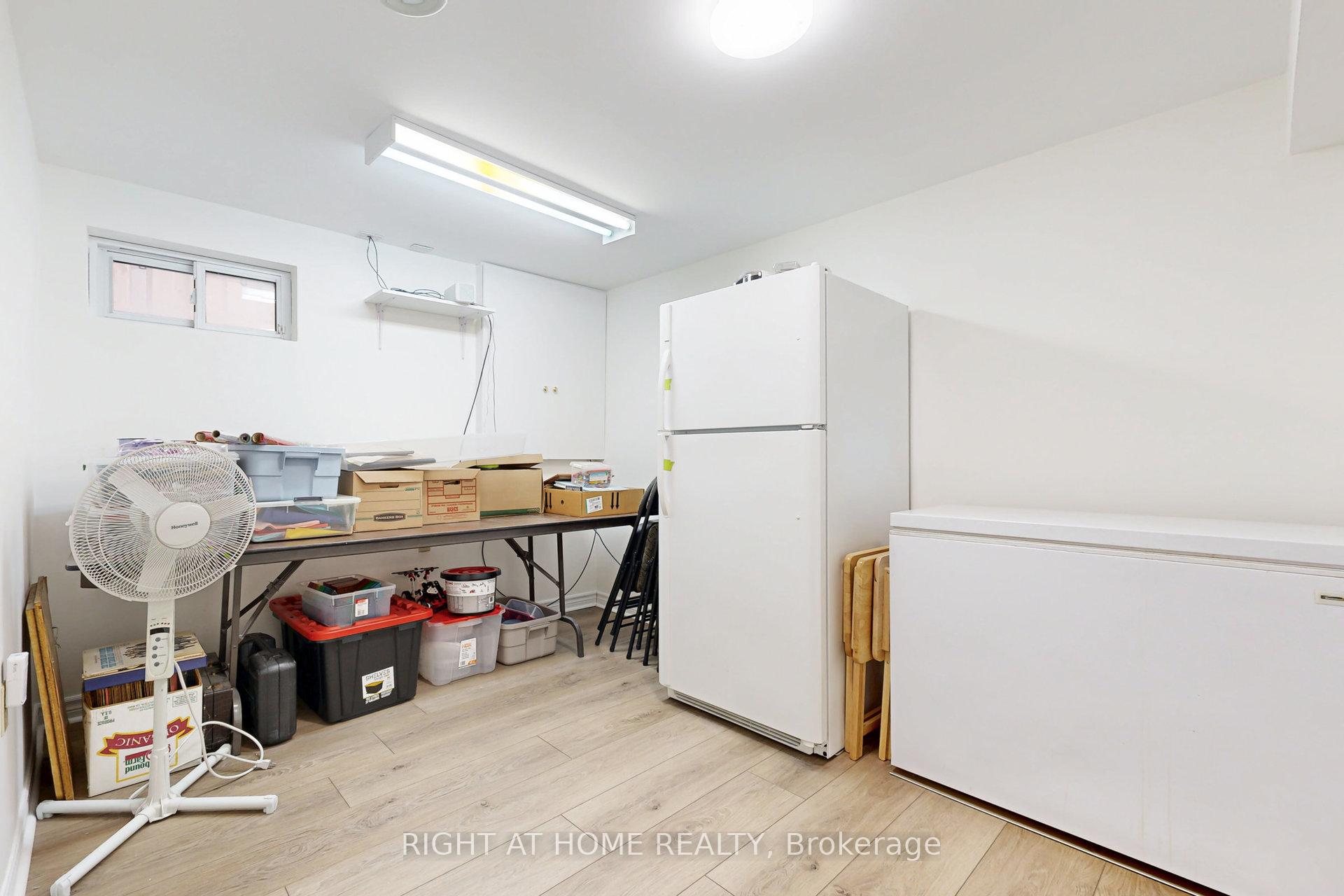 Photo 39 of 68 Willowbrook Road, Markham, Aileen-Willowbrook — HOMEH