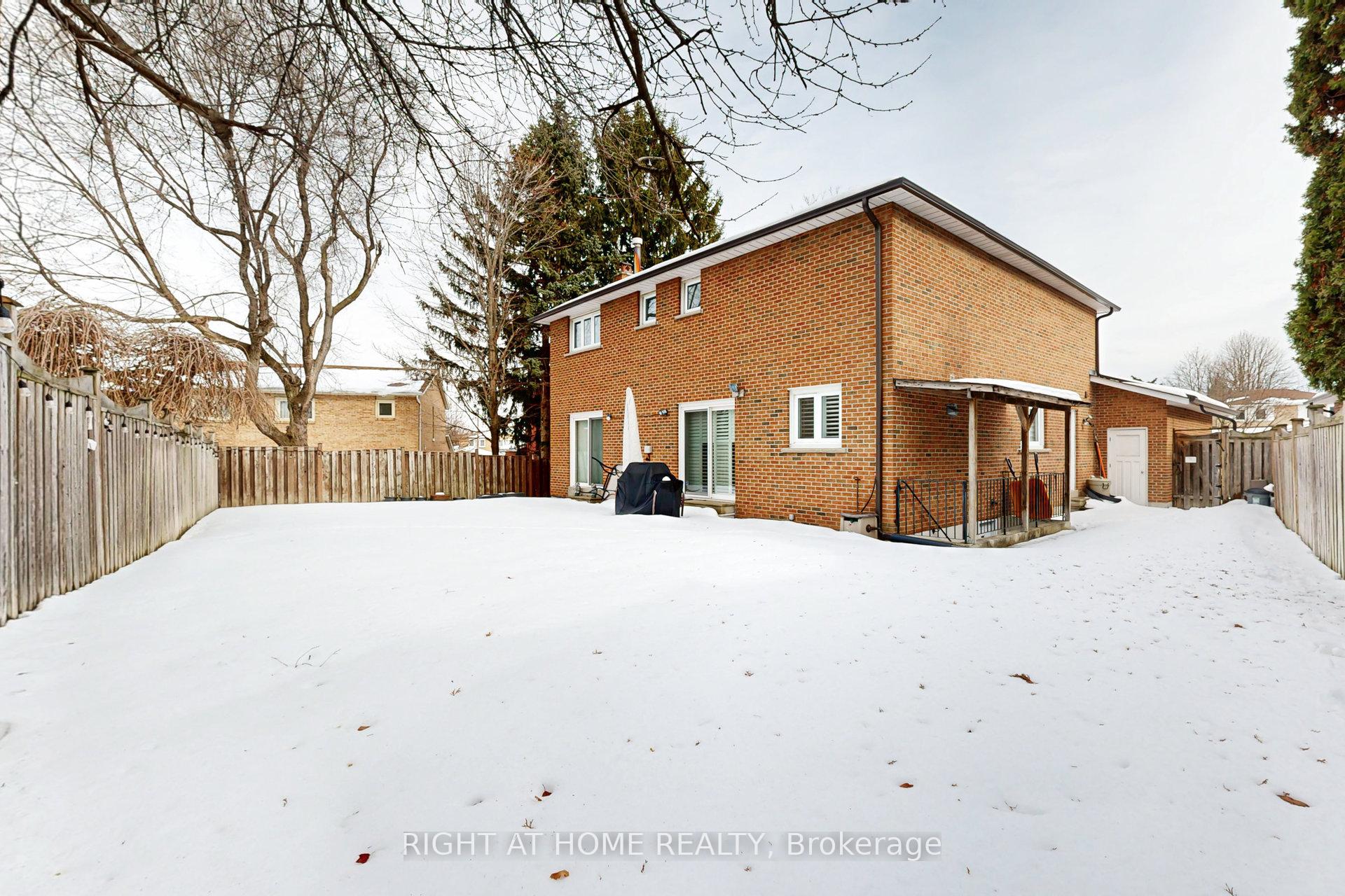Photo 45 of 68 Willowbrook Road, Markham, Aileen-Willowbrook — HOMEH