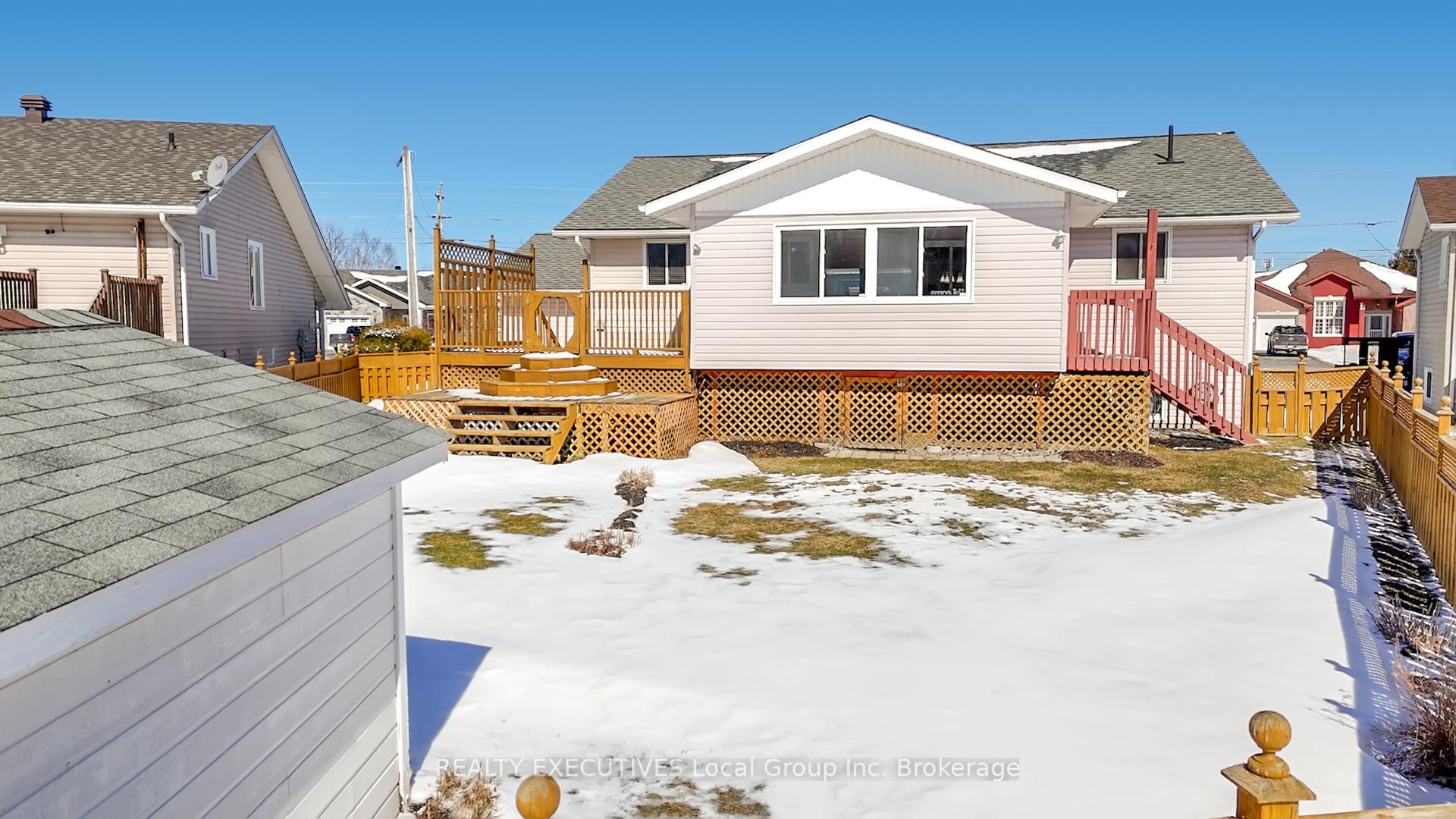 Photo 3 of 44 River Front Drive, West Nipissing, Sturgeon Falls — HOMEH