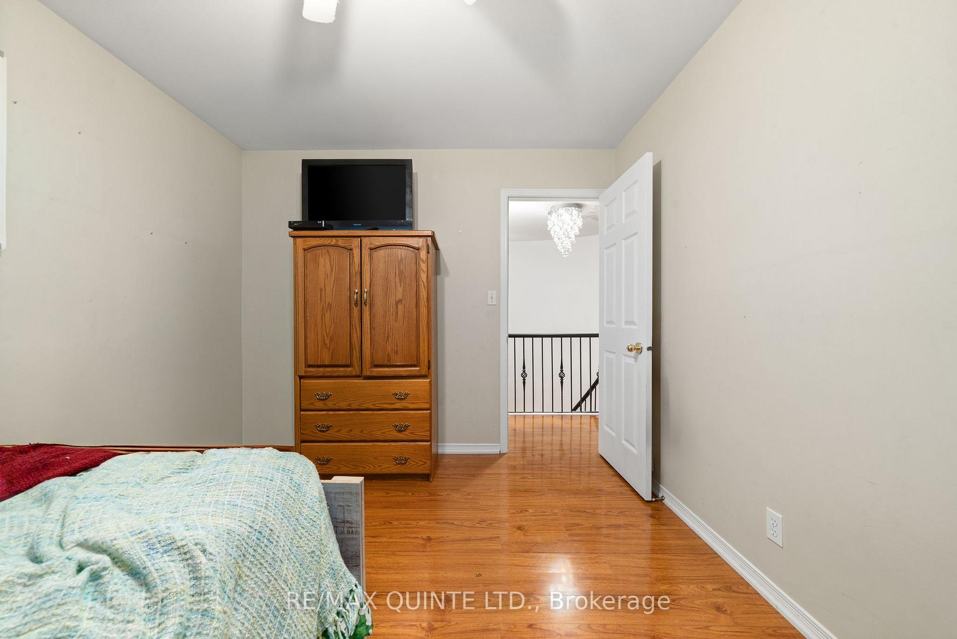 Photo 38 of 59 Oak Ridge Boulevard, Belleville, Belleville Ward — HOMEH