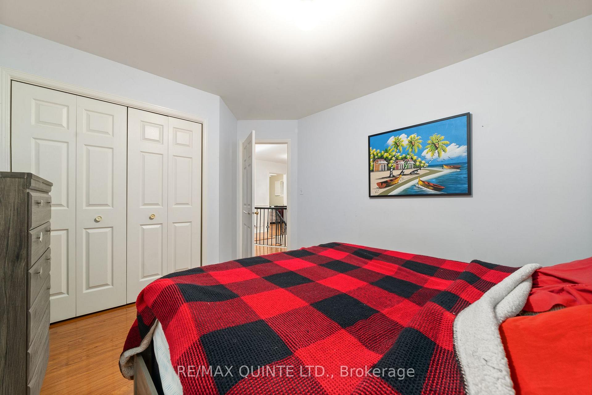 Photo 33 of 59 Oak Ridge Boulevard, Belleville, Belleville Ward — HOMEH
