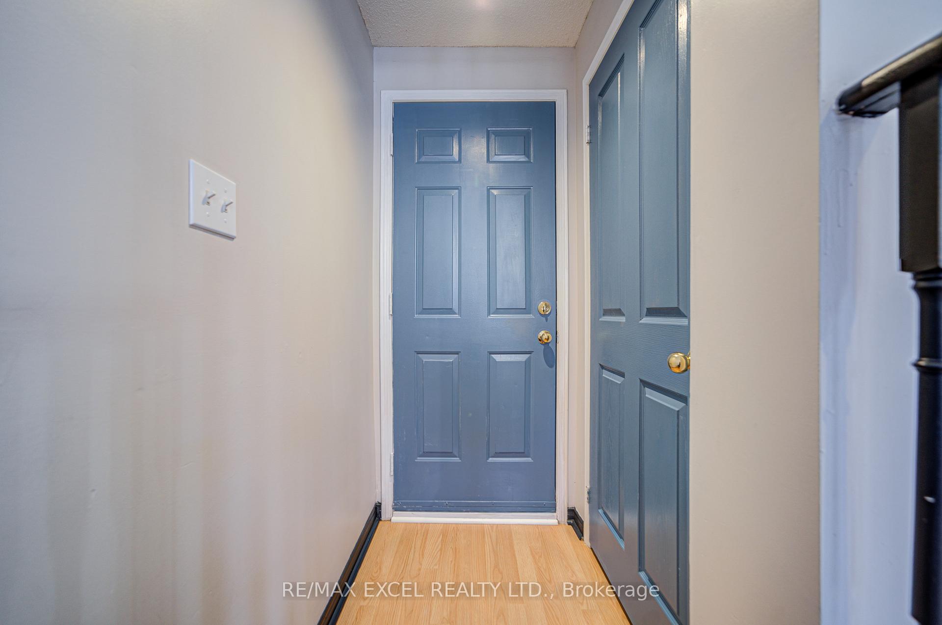 Photo 13 of 113 Brock Avenue, Markham, Berczy — HOMEH