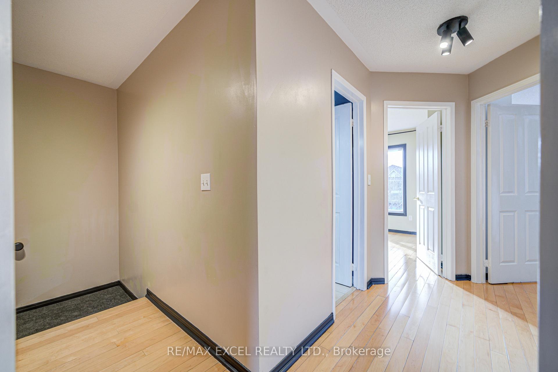 Photo 21 of 113 Brock Avenue, Markham, Berczy — HOMEH