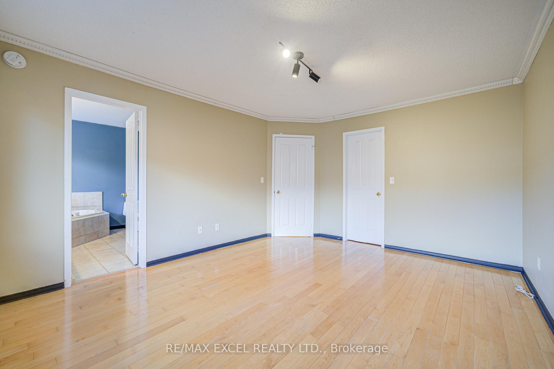 Photo 25 of 113 Brock Avenue, Markham, Berczy — HOMEH