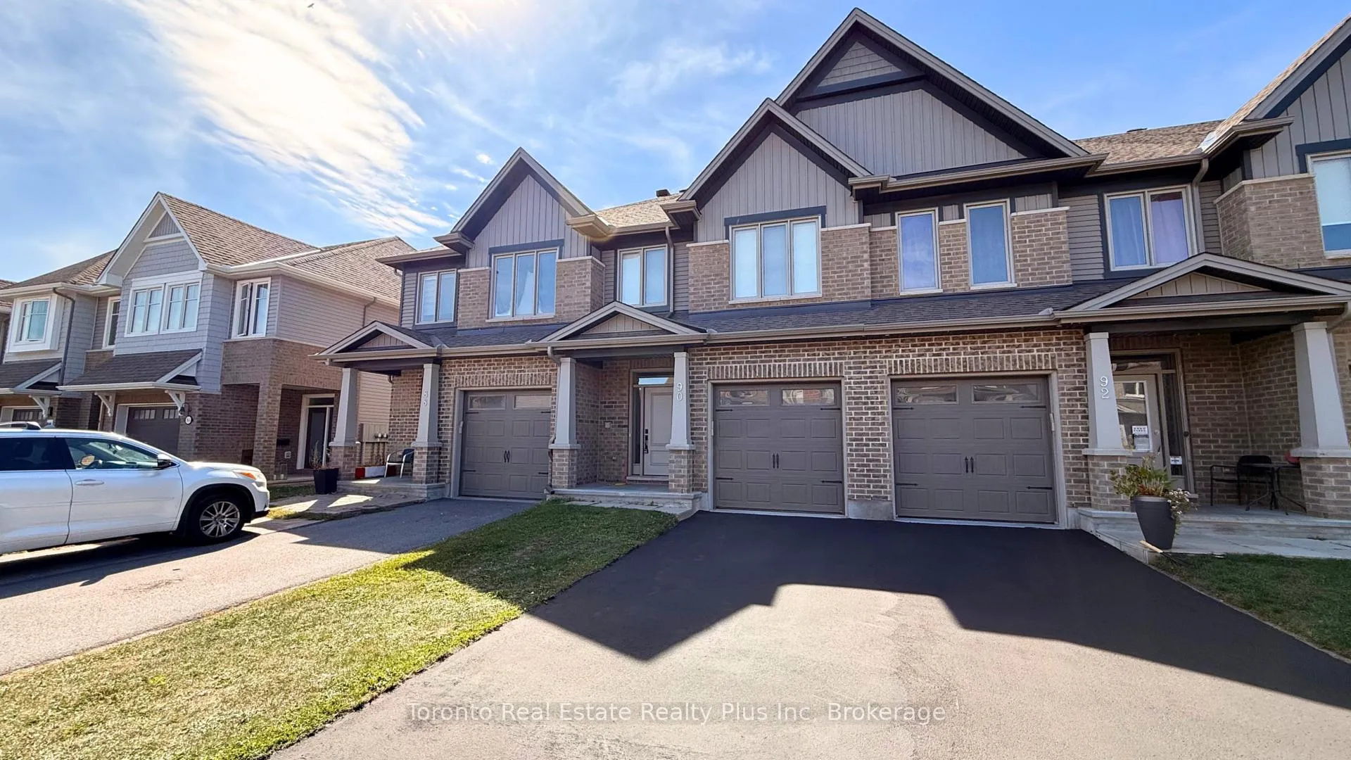 Front of 90 Nepeta Crescent