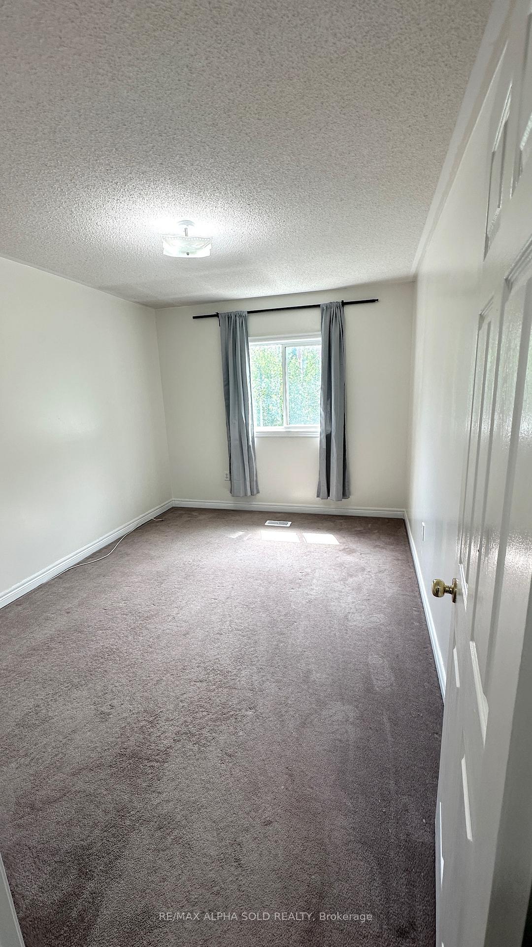 Photo 19 of 132 October Lane, Aurora, Aurora Grove — HOMEH