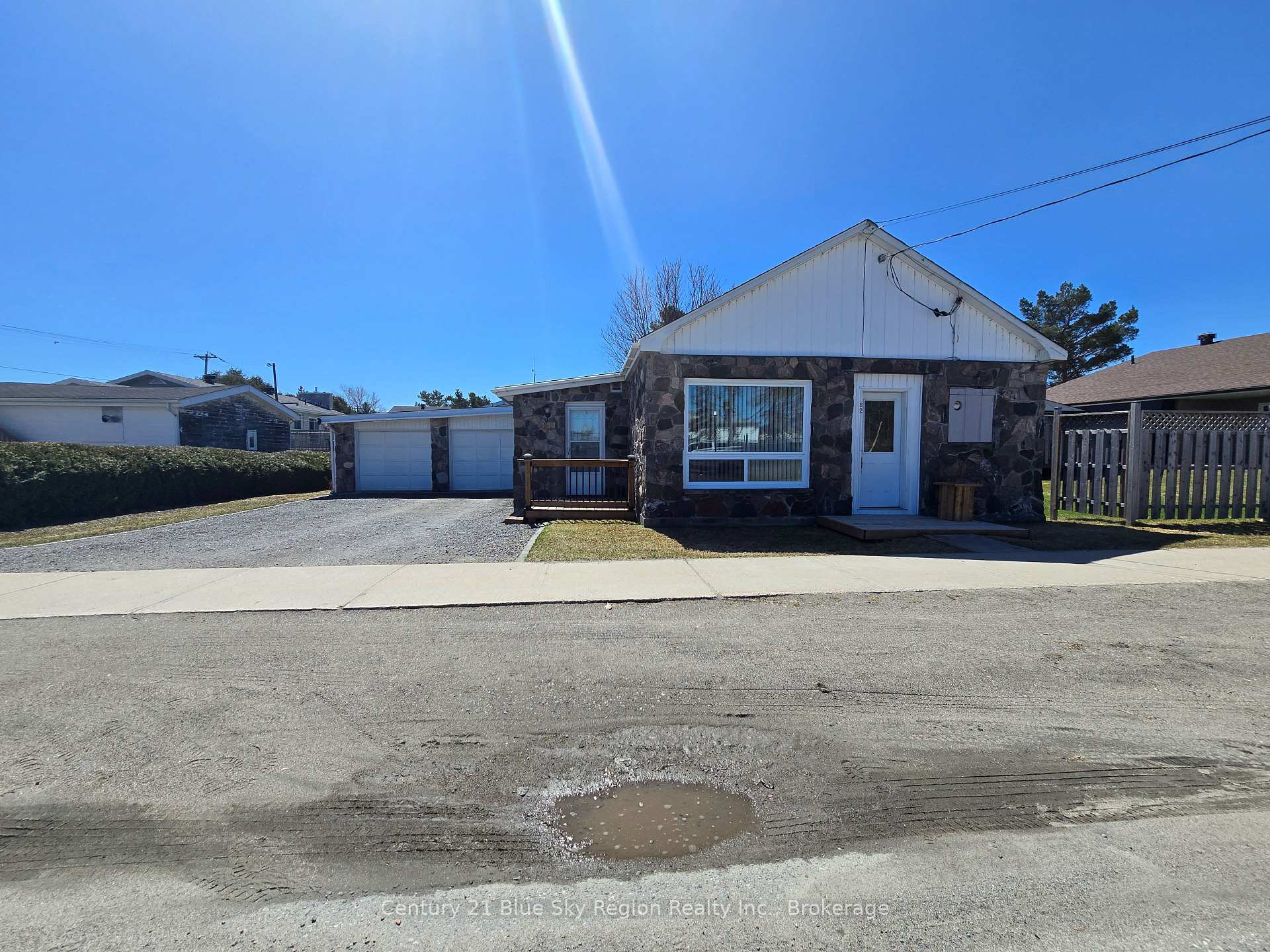 Photo 1 of 62 Railway Street, West Nipissing, Sturgeon Falls — HOMEH
