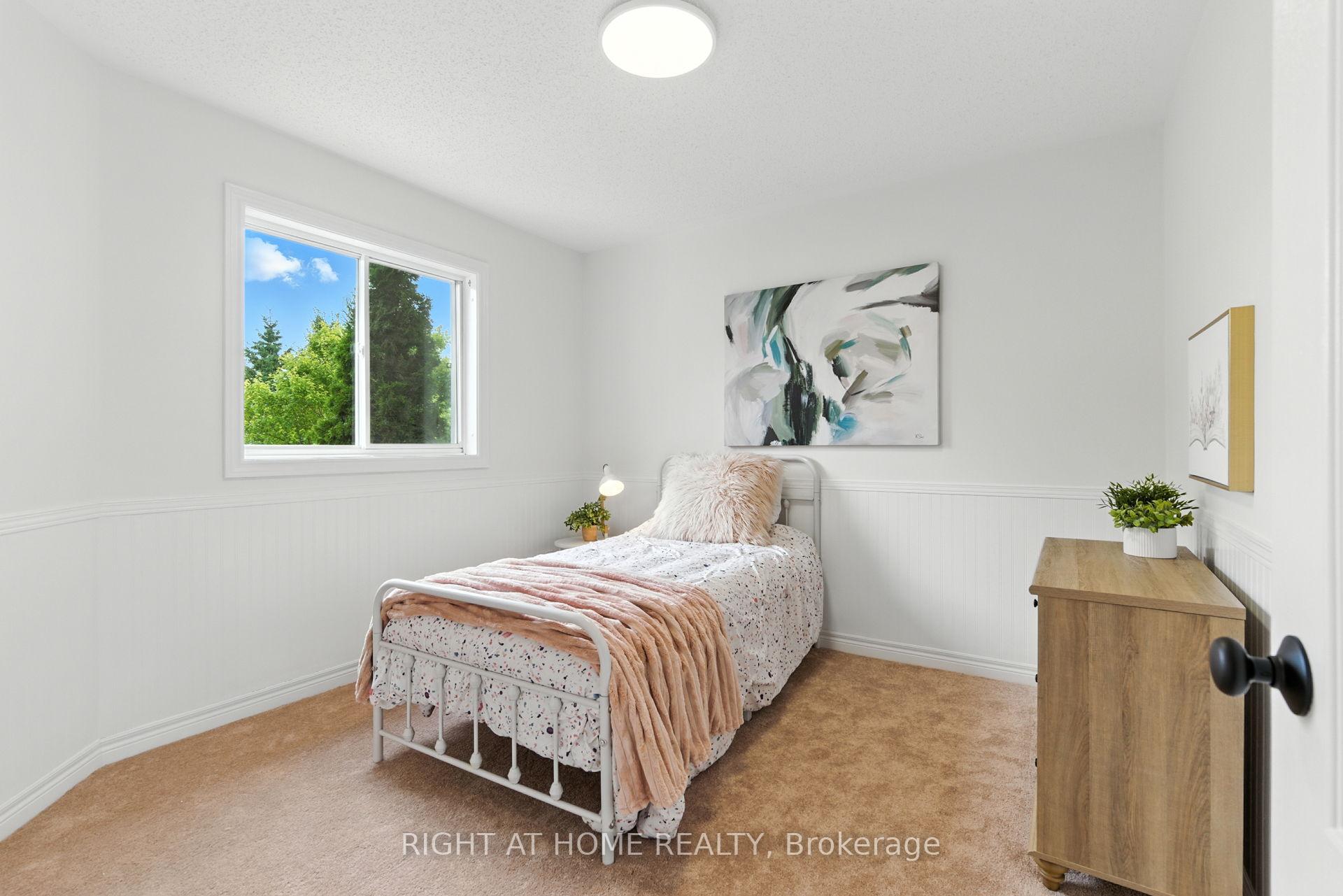Photo 26 of 61 Corianne Avenue, Whitby, Brooklin — HOMEH