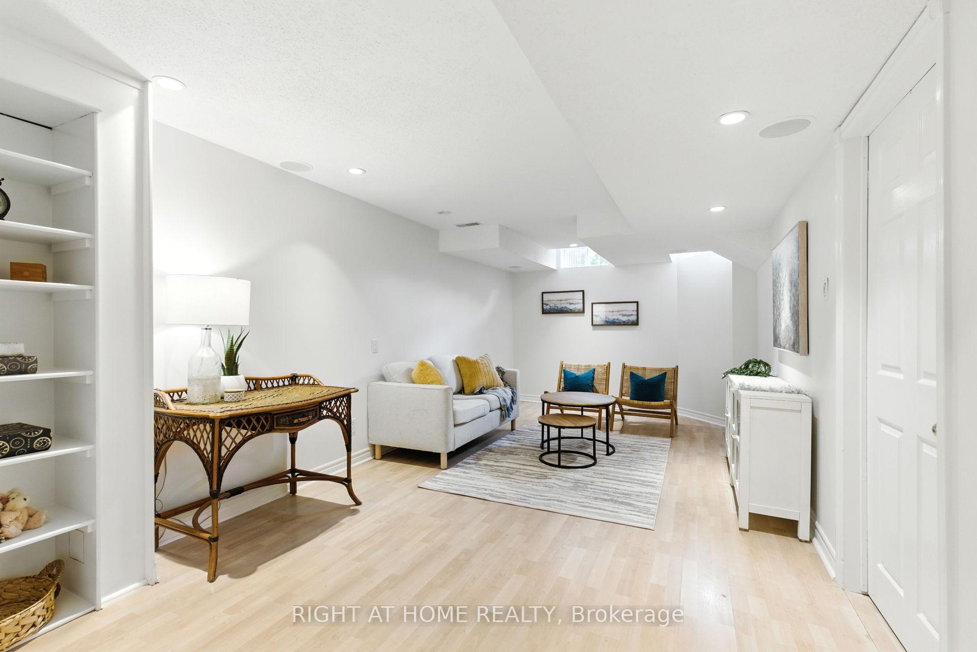 Photo 29 of 61 Corianne Avenue, Whitby, Brooklin — HOMEH