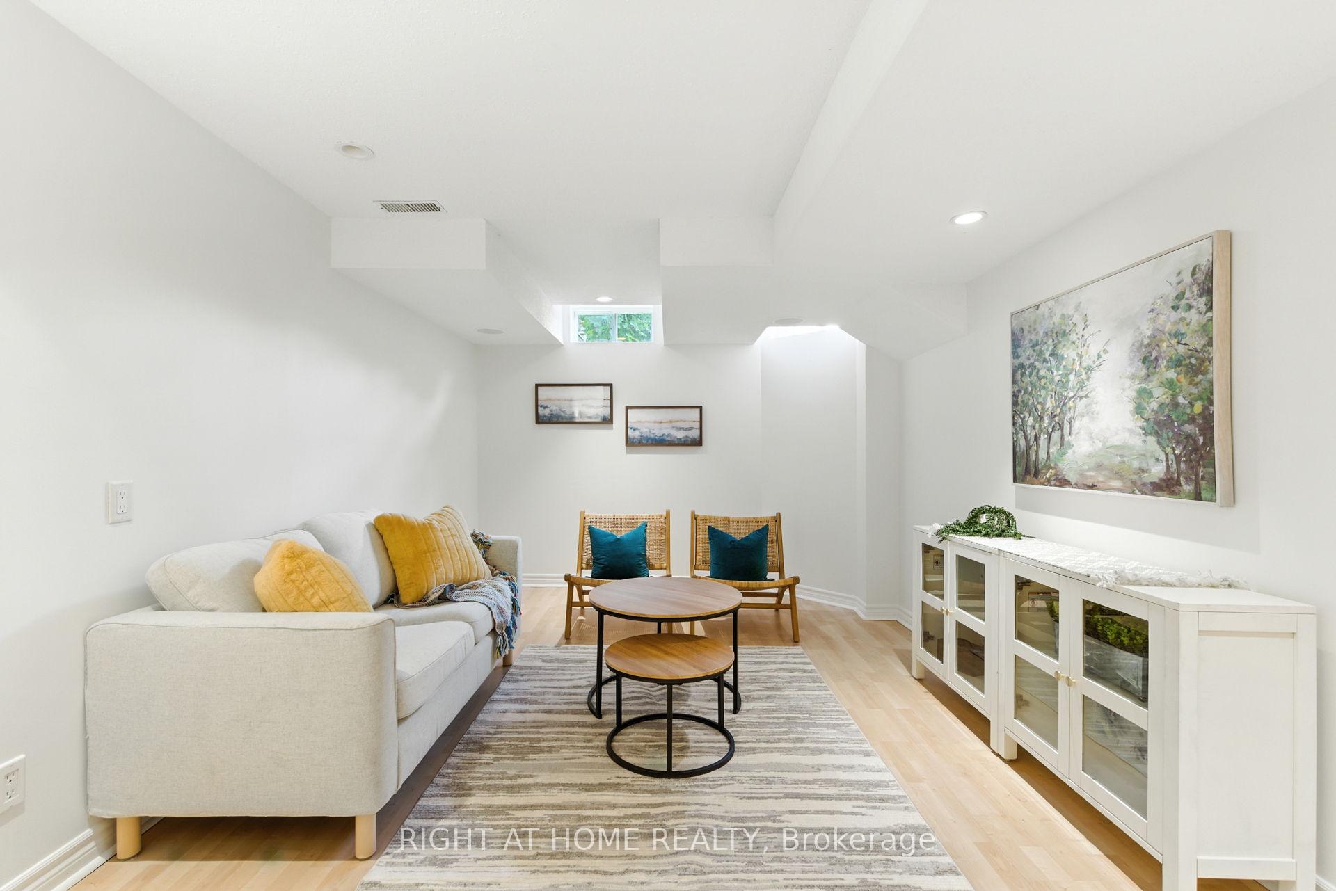 Photo 30 of 61 Corianne Avenue, Whitby, Brooklin — HOMEH