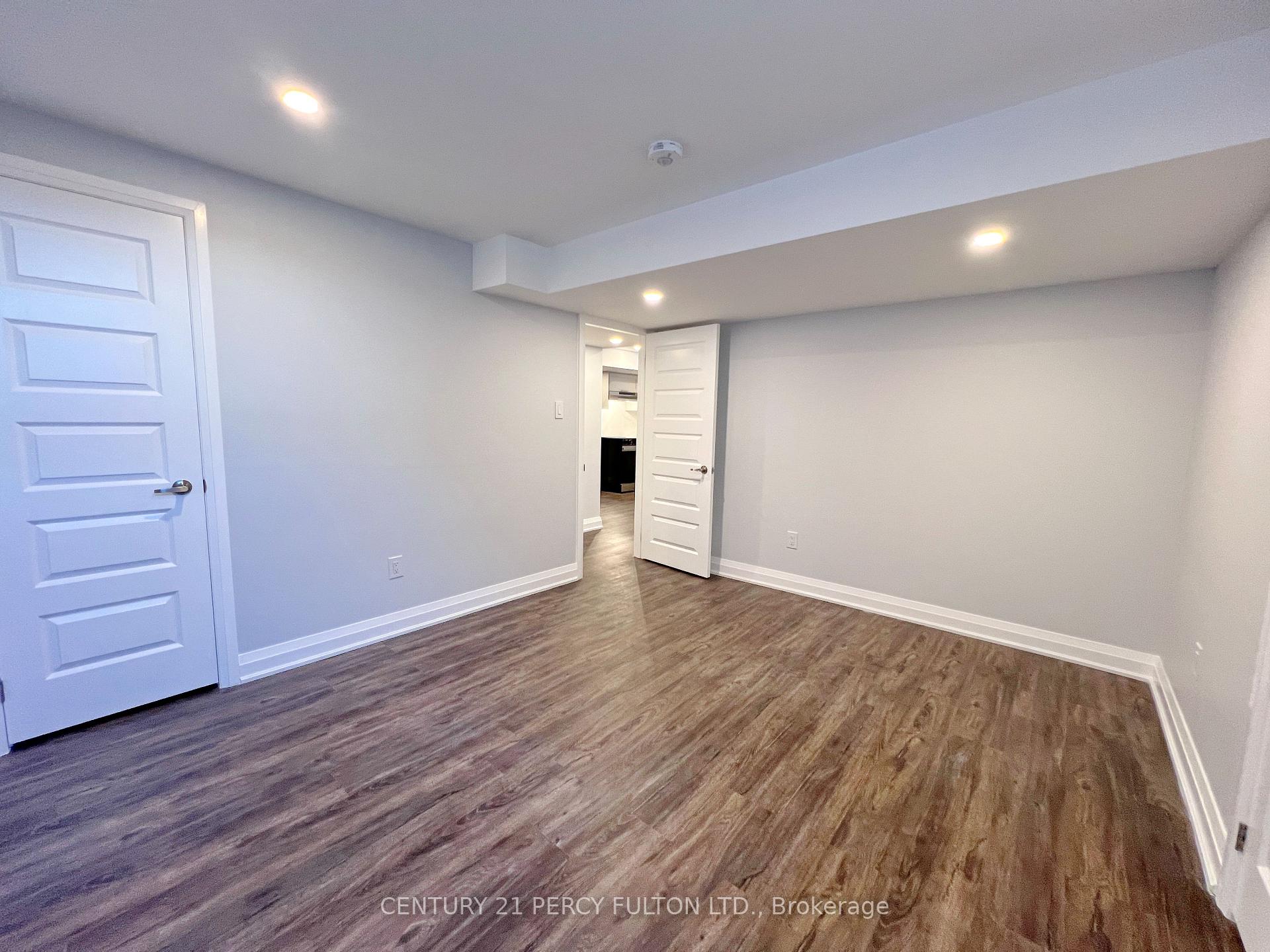 Photo 11 of 79 Barkerville Drive, Whitby, Rural Whitby — HOMEH