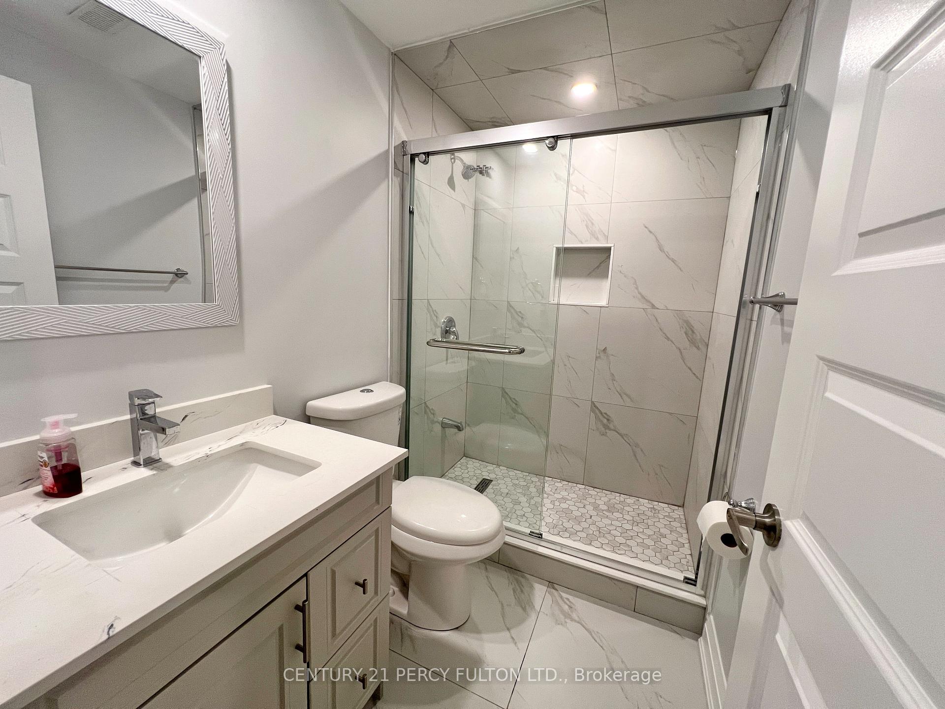 Photo 13 of 79 Barkerville Drive, Whitby, Rural Whitby — HOMEH