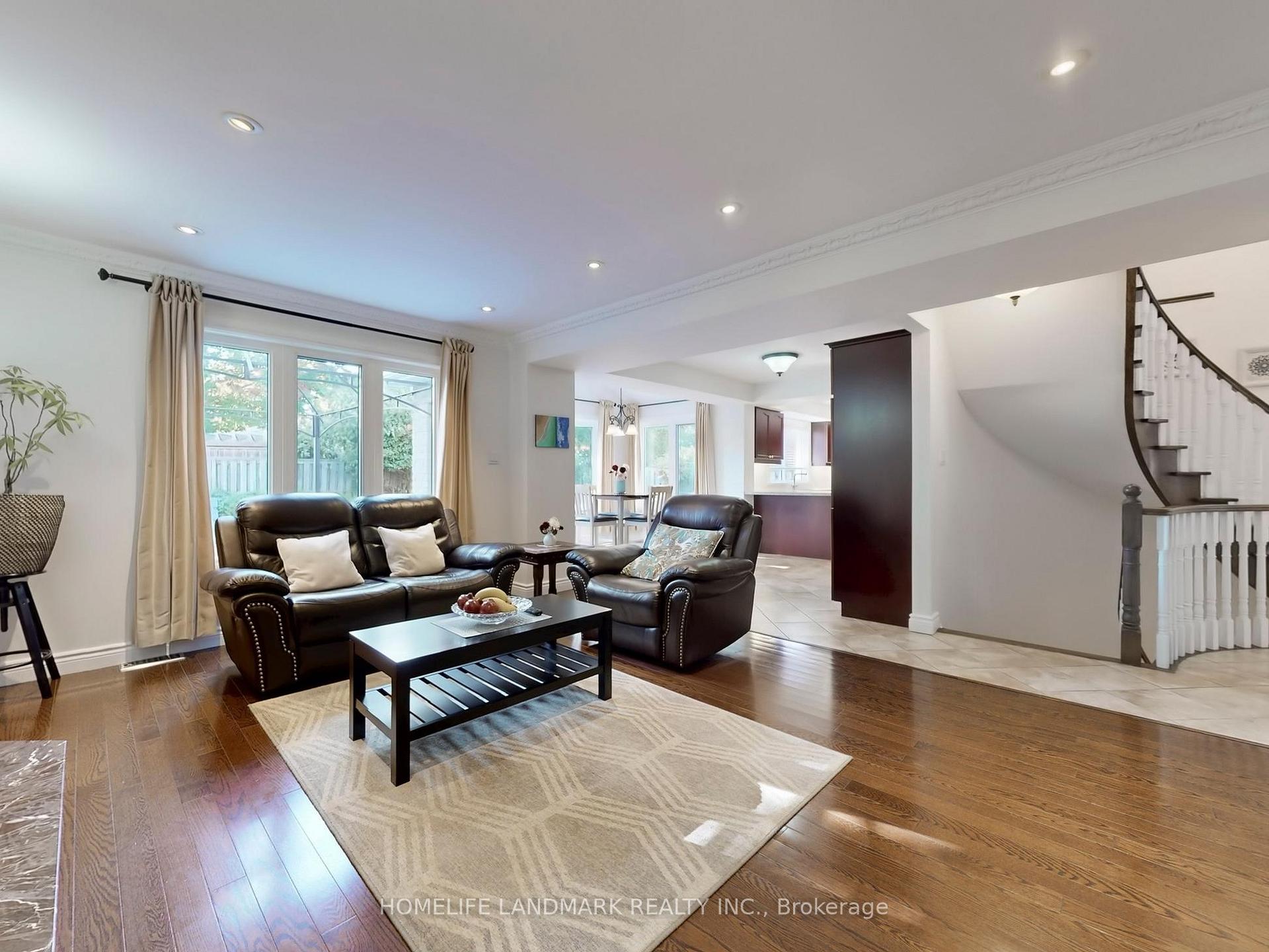 Photo 10 of 6 Broughton Court, Whitby, Pringle Creek — HOMEH