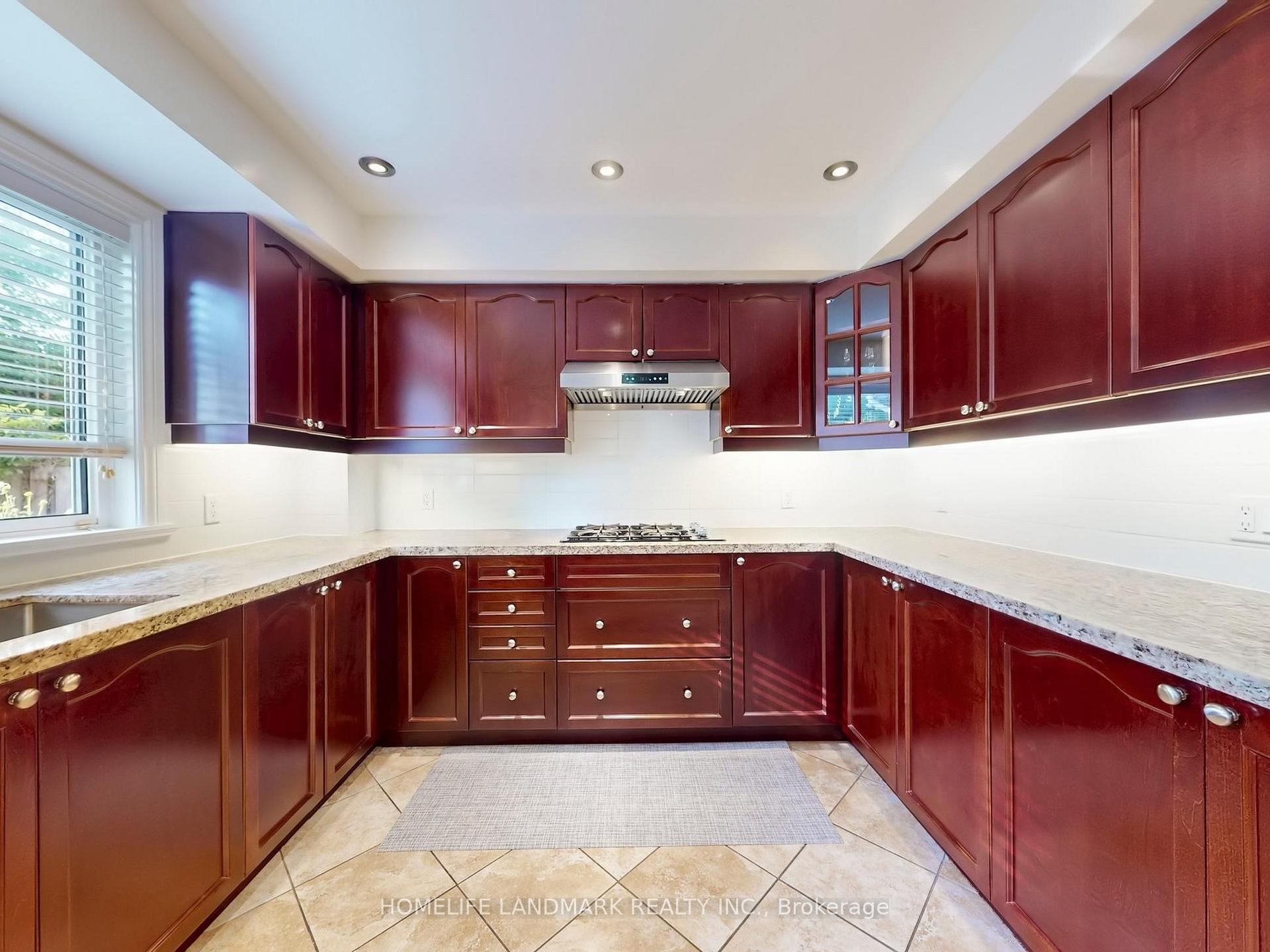 Photo 14 of 6 Broughton Court, Whitby, Pringle Creek — HOMEH