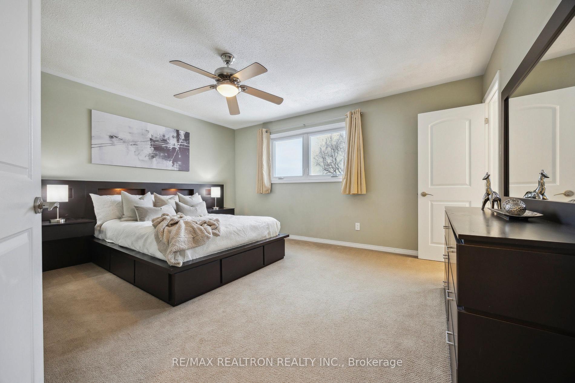 Photo 23 of 23 Durie Lane, Markham, Aileen-Willowbrook — HOMEH