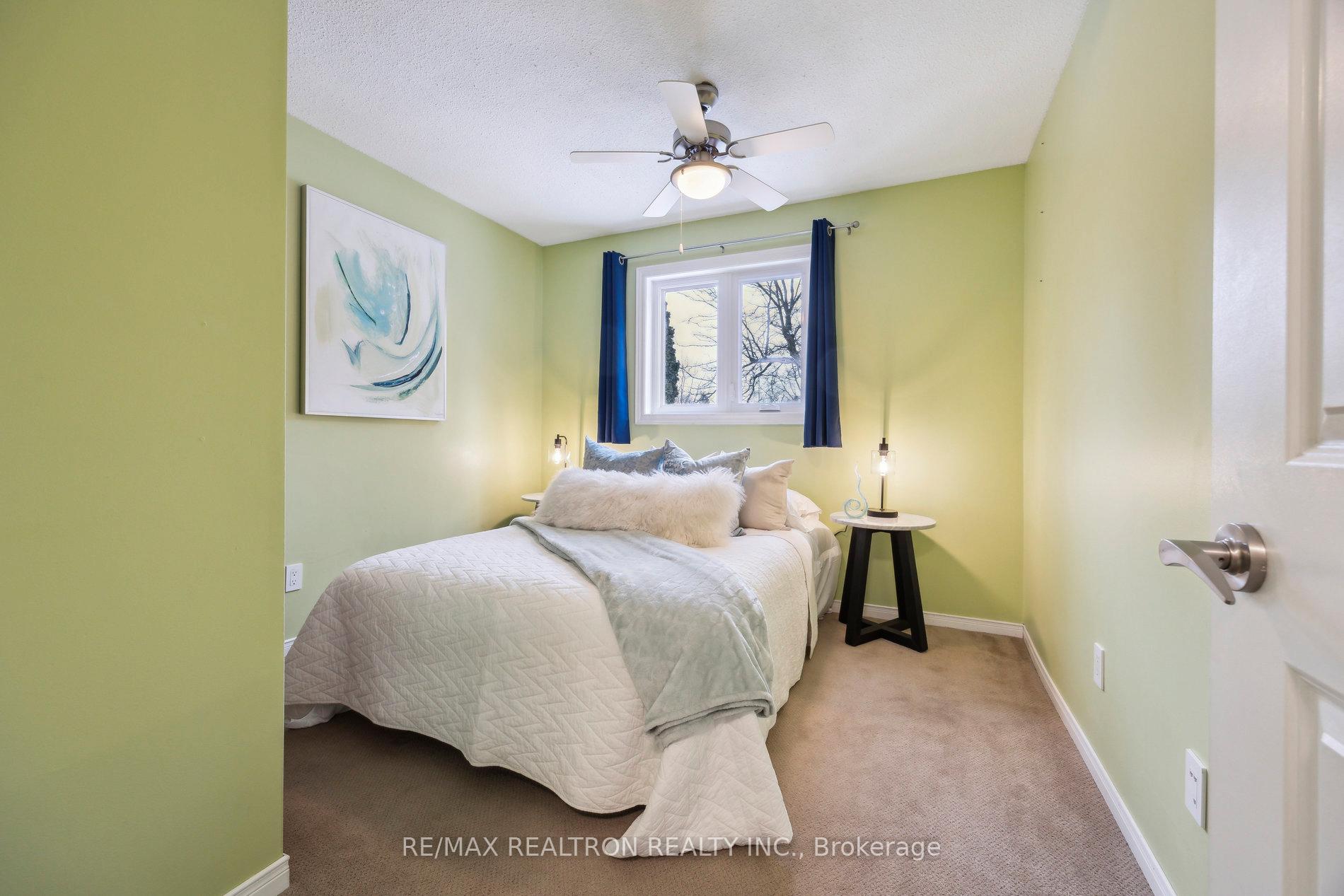 Photo 30 of 23 Durie Lane, Markham, Aileen-Willowbrook — HOMEH