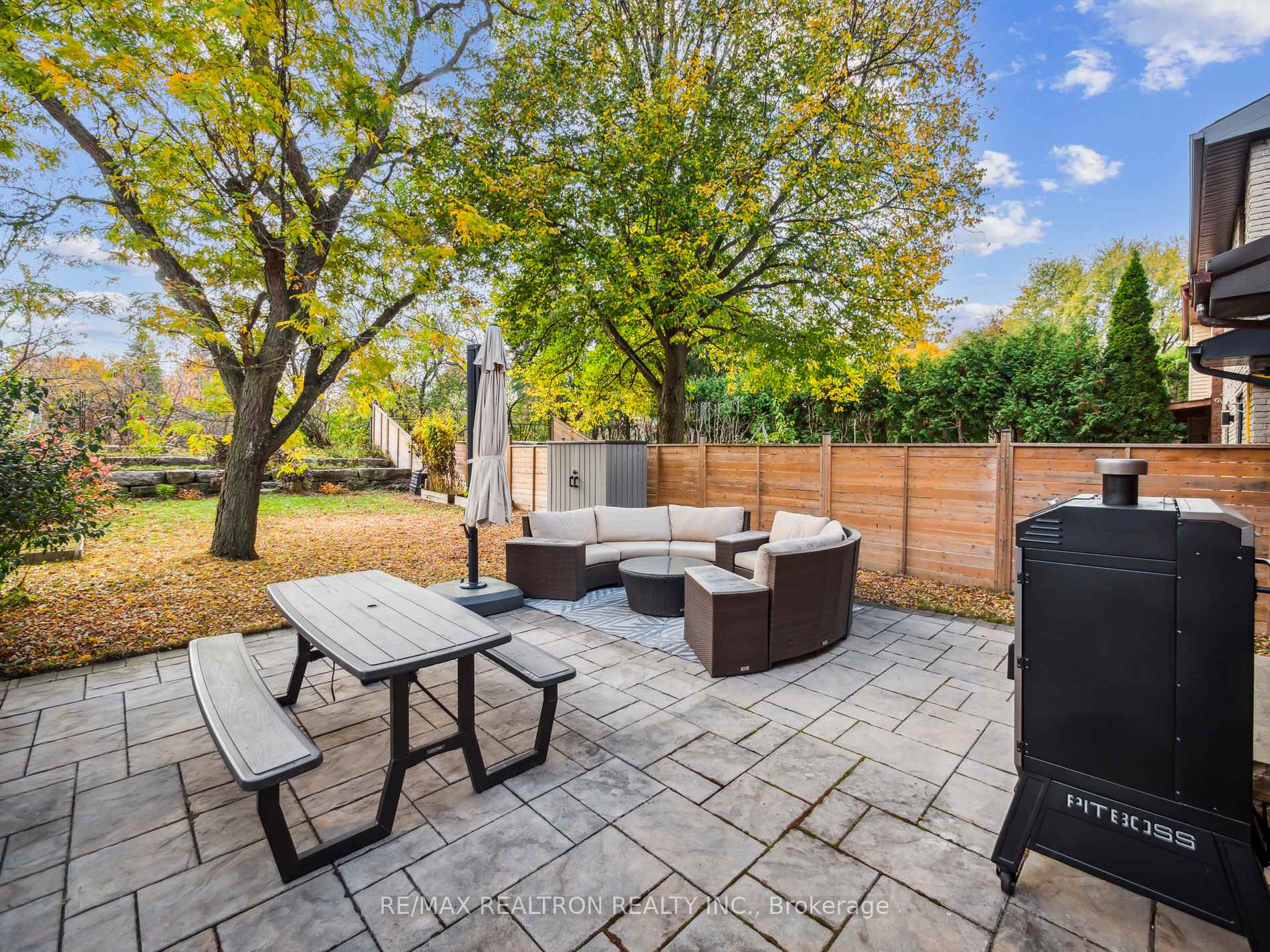 Photo 34 of 23 Durie Lane, Markham, Aileen-Willowbrook — HOMEH