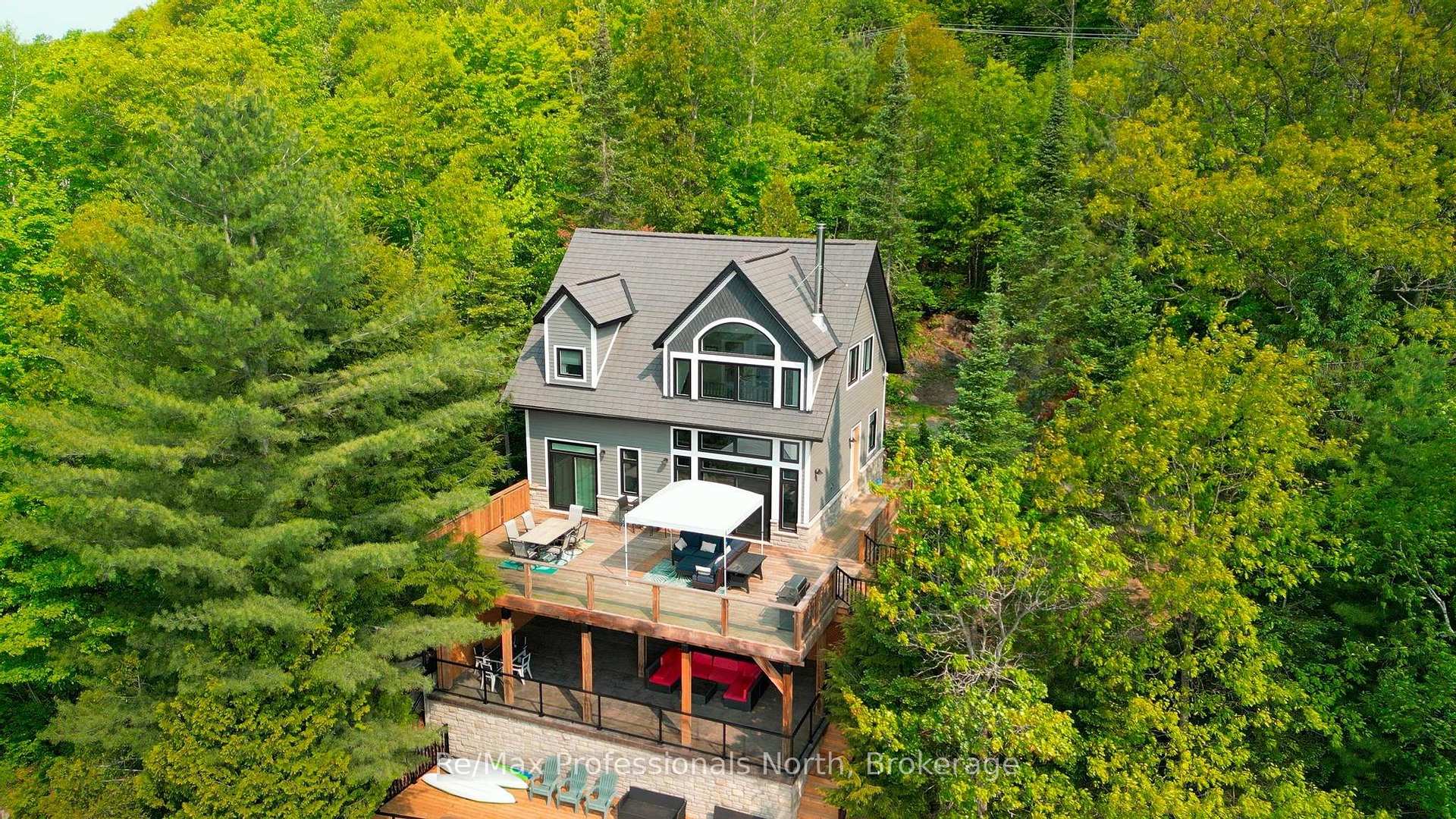 Photo 1 of 1024 Albert Lane E, Algonquin Highlands, Sherborne — HOMEH