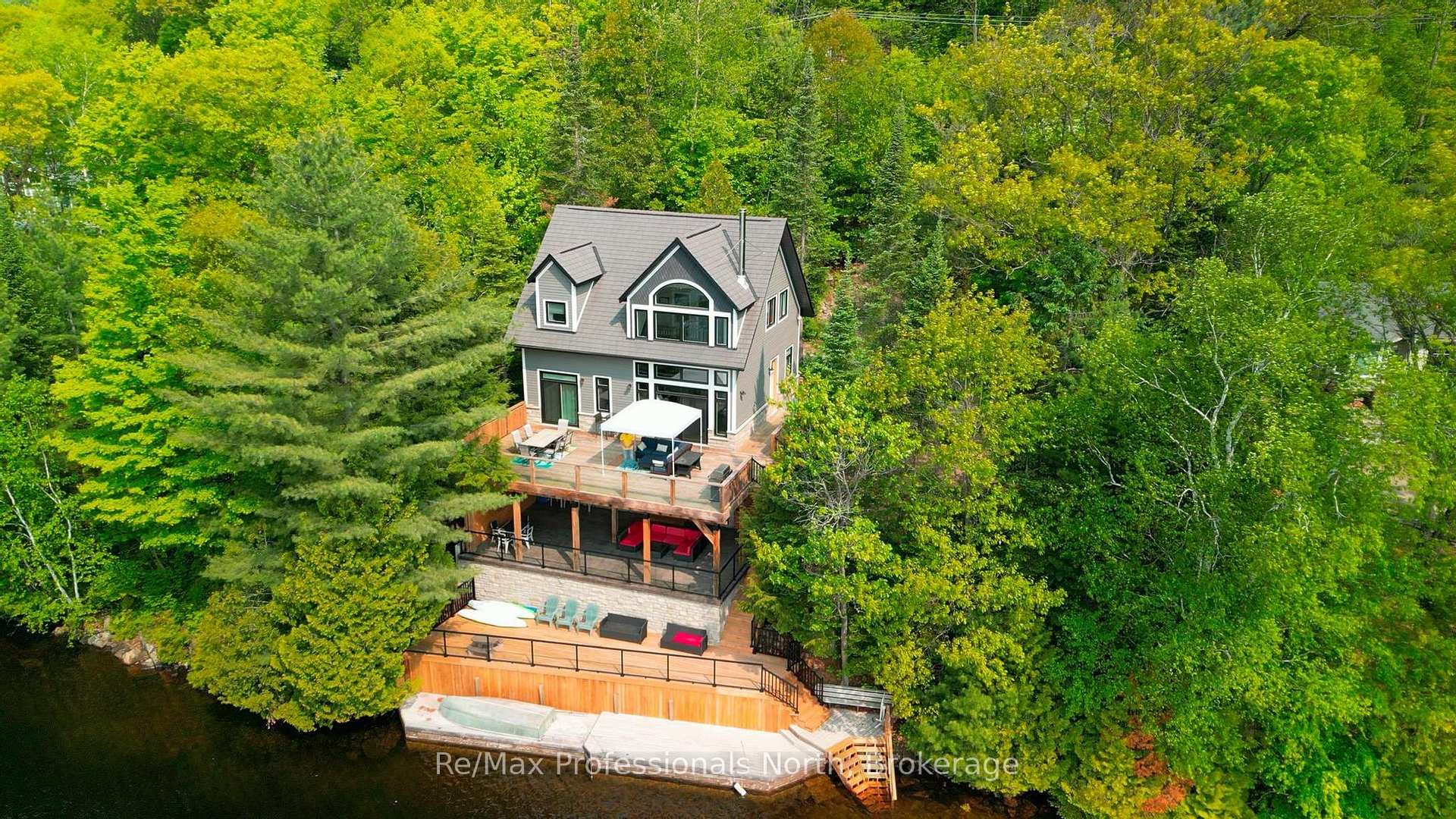 Photo 4 of 1024 Albert Lane E, Algonquin Highlands, Sherborne — HOMEH