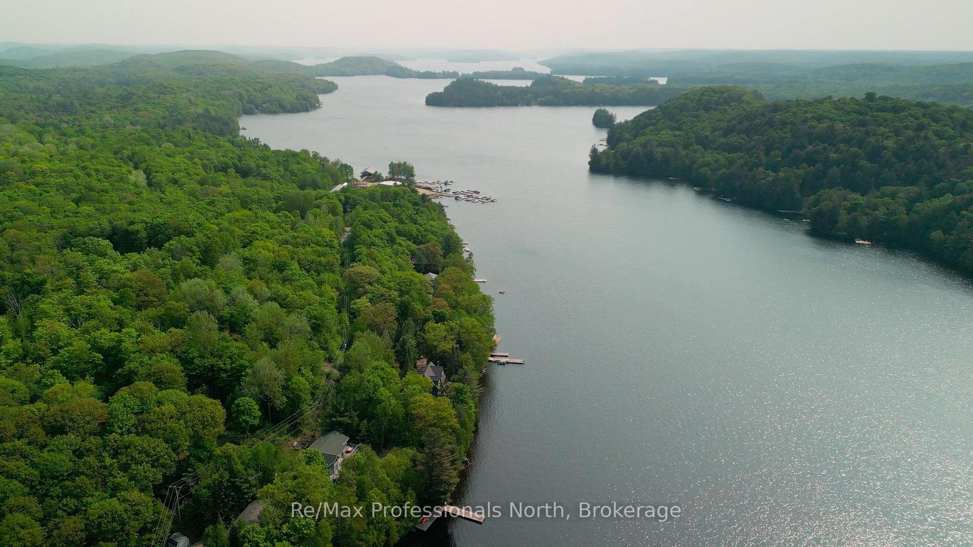 Photo 5 of 1024 Albert Lane E, Algonquin Highlands, Sherborne — HOMEH