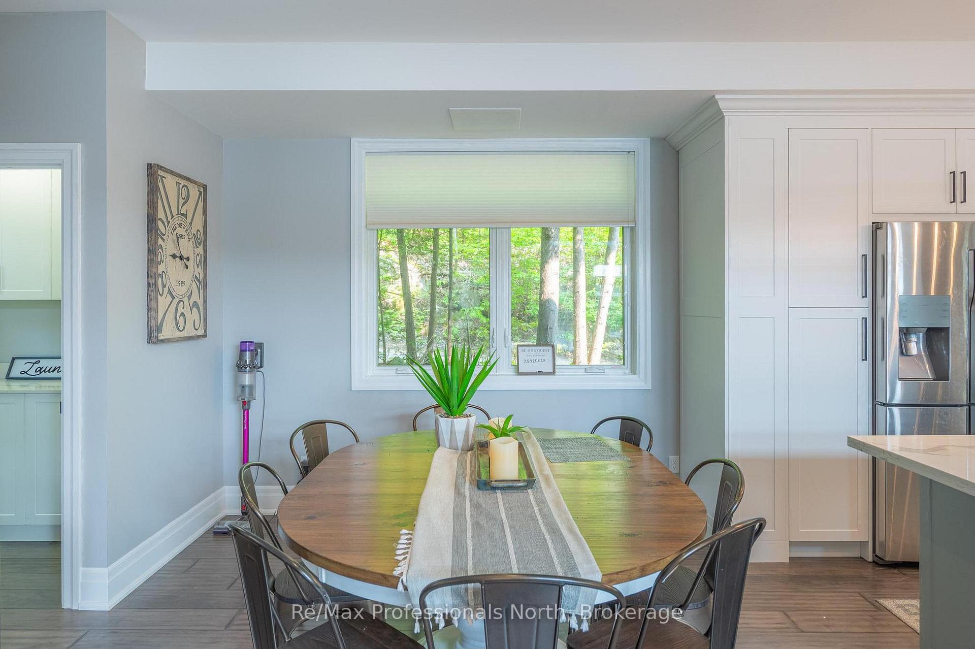 Photo 6 of 1024 Albert Lane E, Algonquin Highlands, Sherborne — HOMEH