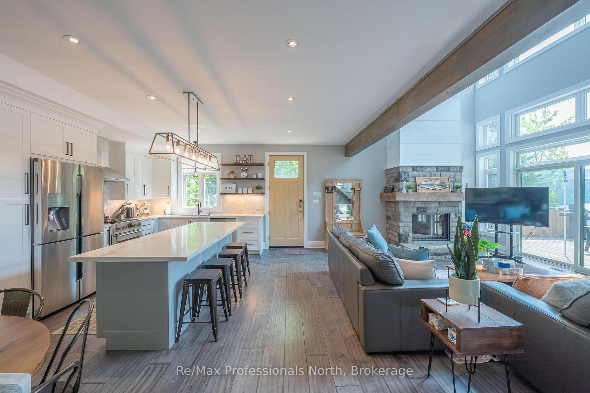 Photo 9 of 1024 Albert Lane E, Algonquin Highlands, Sherborne — HOMEH