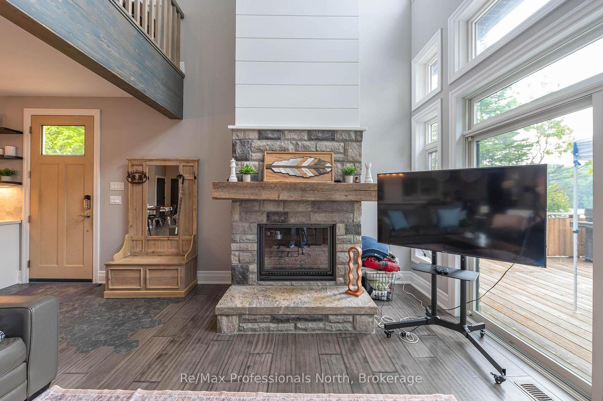 Photo 24 of 1024 Albert Lane E, Algonquin Highlands, Sherborne — HOMEH