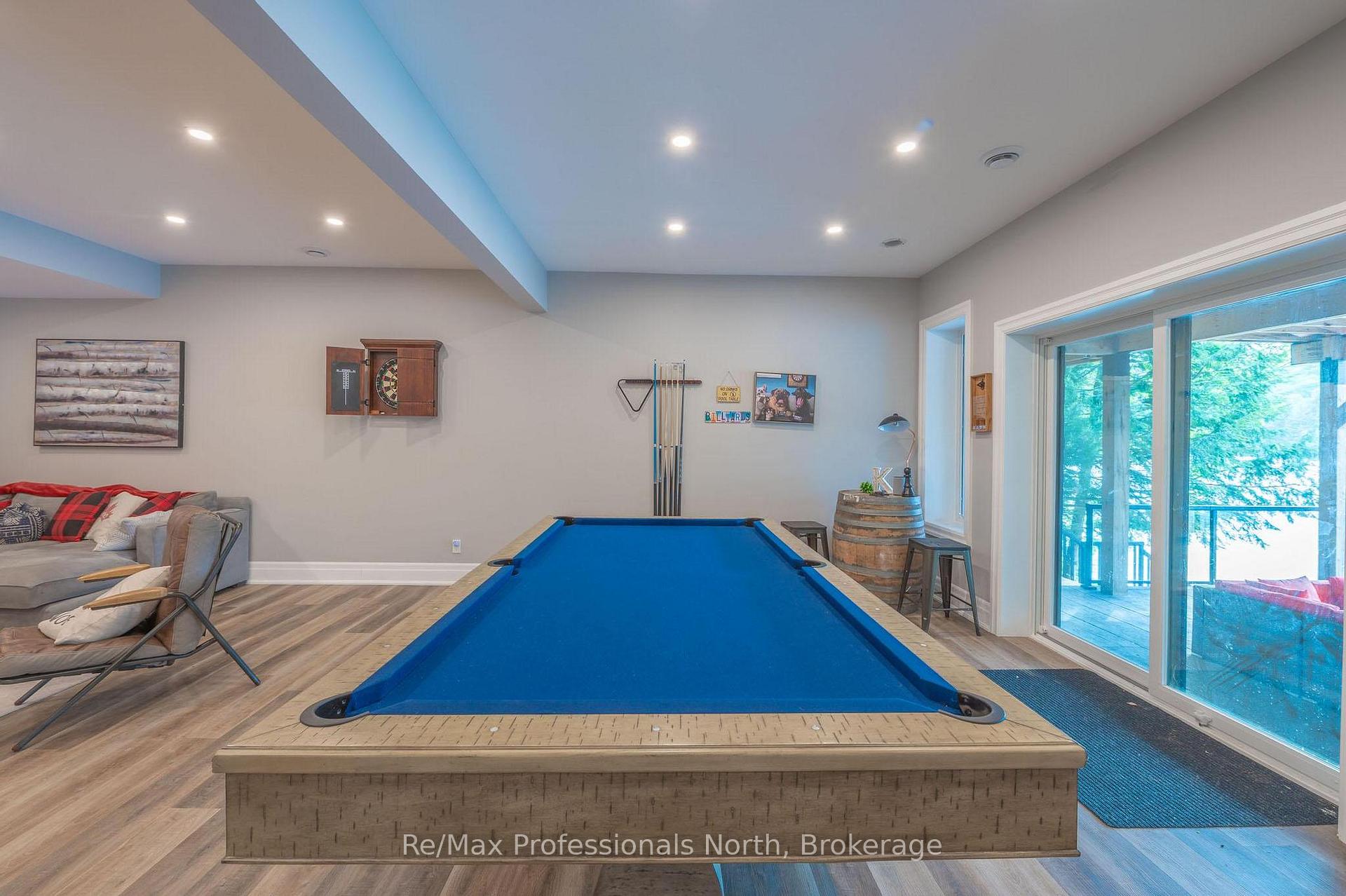 Photo 18 of 1024 Albert Lane E, Algonquin Highlands, Sherborne — HOMEH