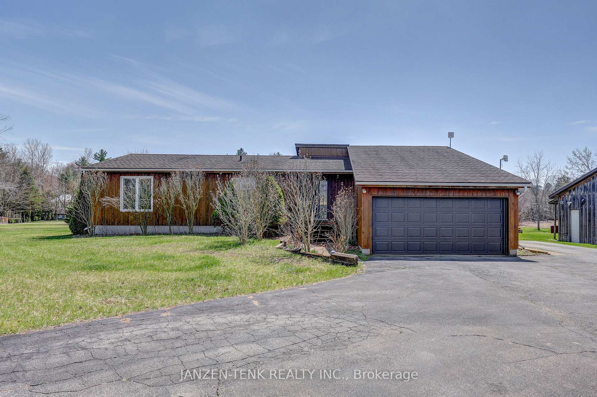 Photo 1 of 56729 Eden Line, Bayham, Eden — HOMEH