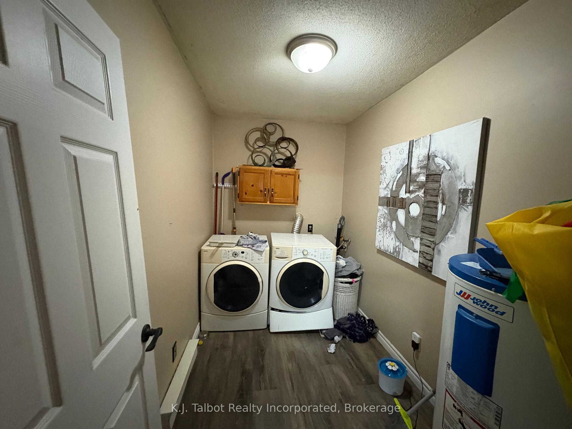 Photo 10 of 23 Cobourg Street, West Perth, Mitchell — HOMEH