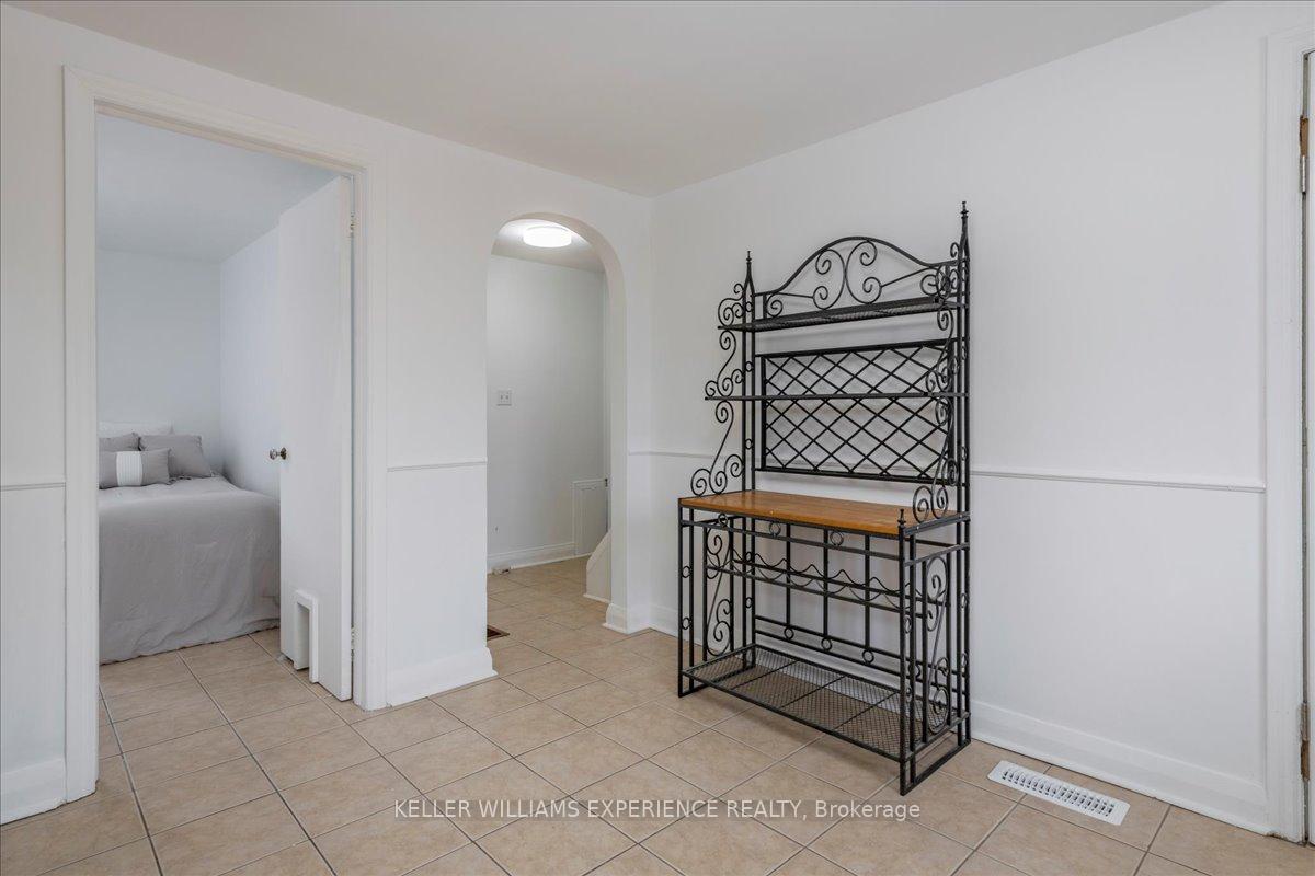 Photo 12 of 116 Huronia Road, Barrie, Allandale — HOMEH