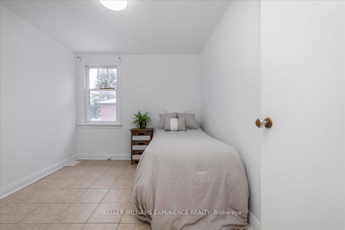 Photo 9 of 116 Huronia Road, Barrie, Allandale — HOMEH