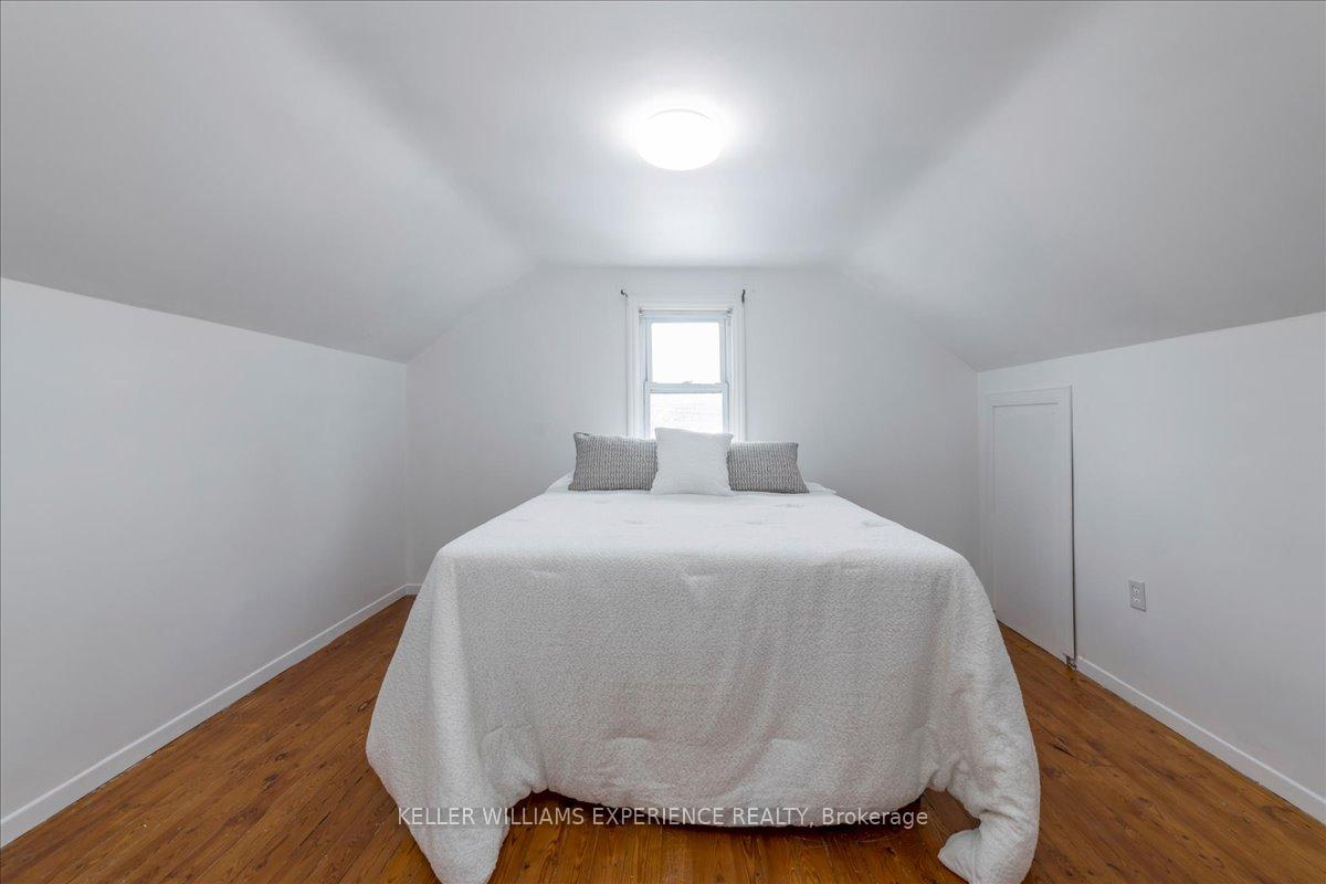 Photo 14 of 116 Huronia Road, Barrie, Allandale — HOMEH