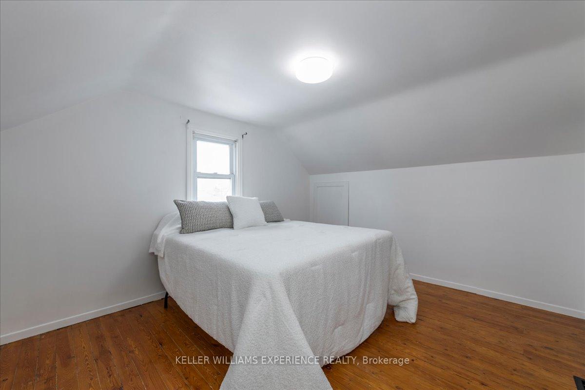 Photo 15 of 116 Huronia Road, Barrie, Allandale — HOMEH