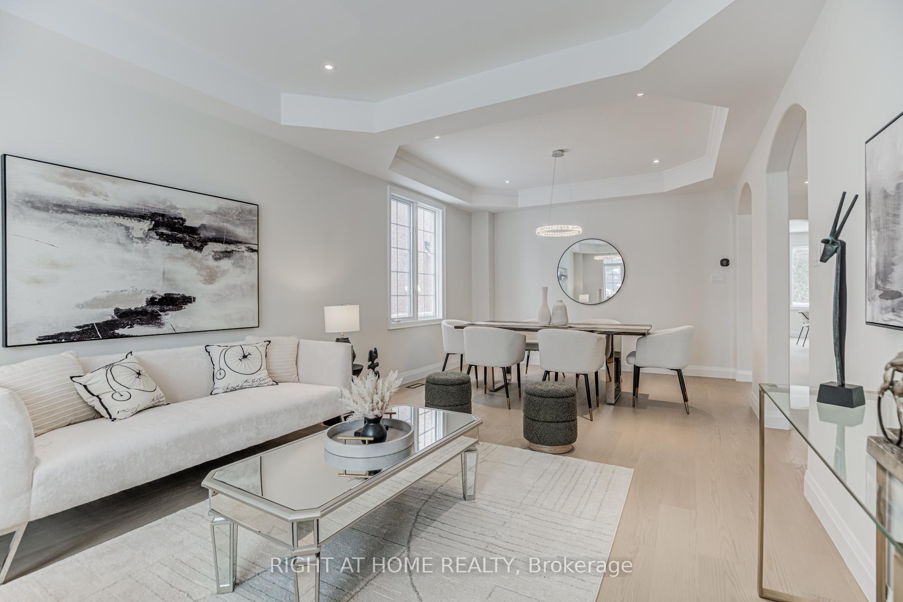Photo 7 of 609 Carlton Road, Markham, Markville — HOMEH