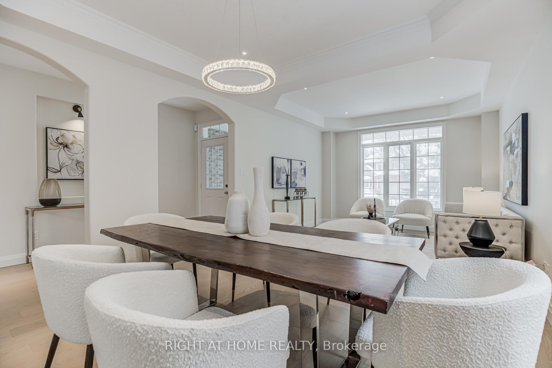 Photo 10 of 609 Carlton Road, Markham, Markville — HOMEH