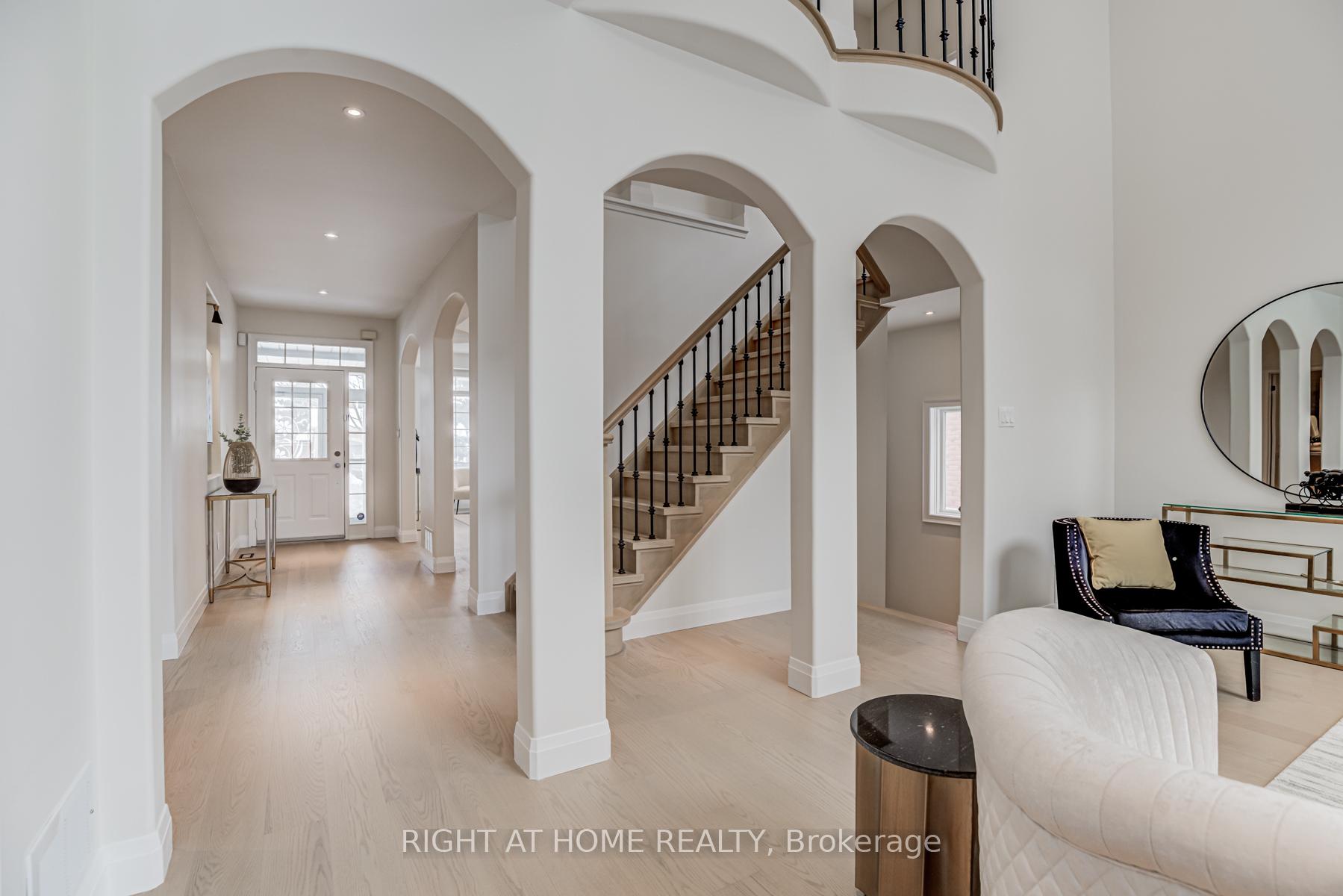 Photo 24 of 609 Carlton Road, Markham, Markville — HOMEH