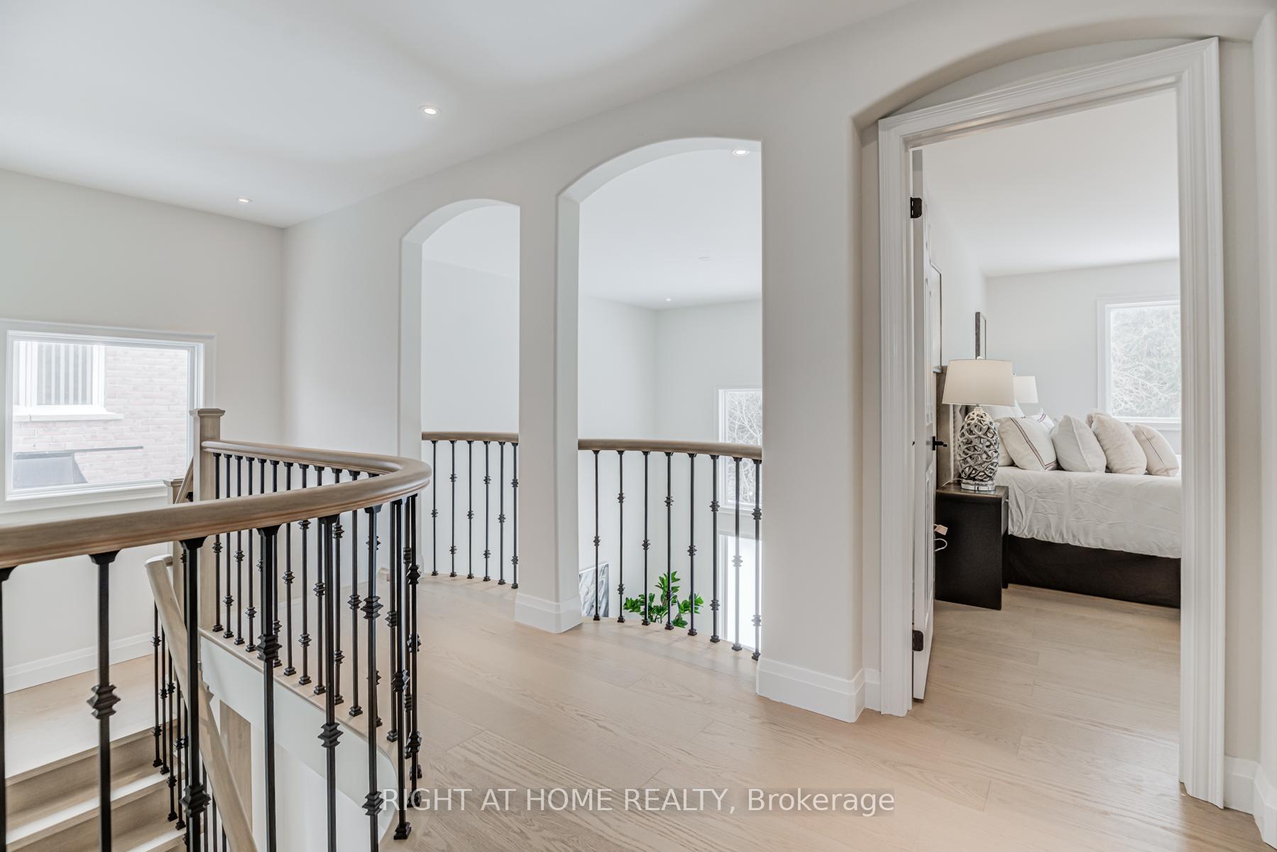 Photo 27 of 609 Carlton Road, Markham, Markville — HOMEH
