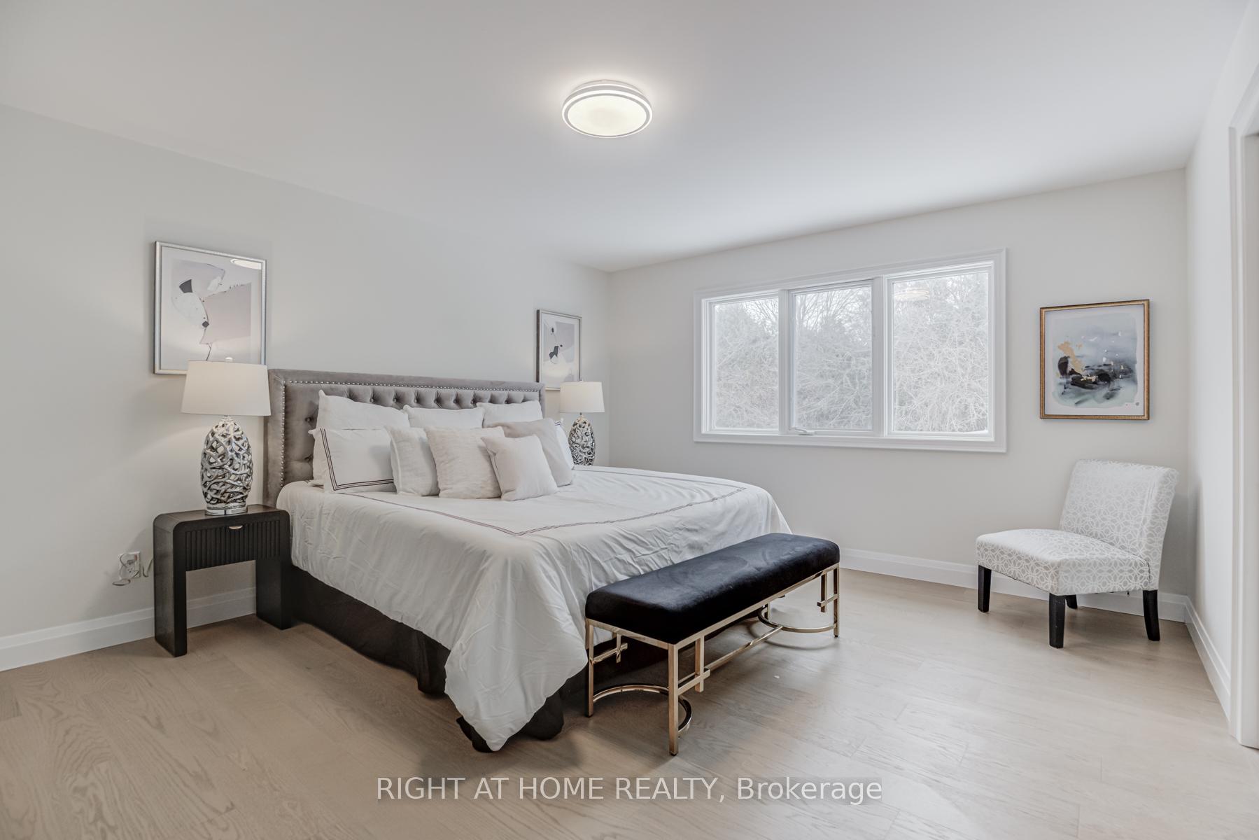 Photo 28 of 609 Carlton Road, Markham, Markville — HOMEH