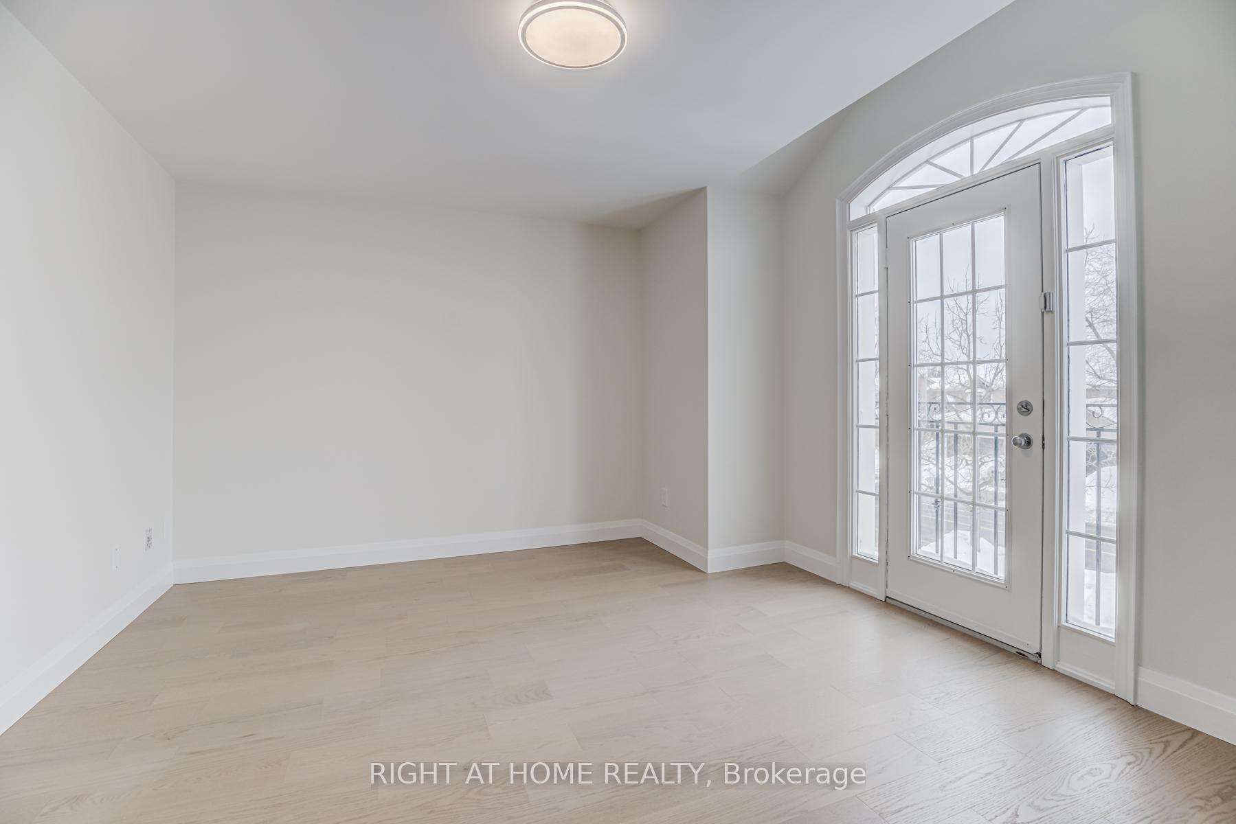 Photo 36 of 609 Carlton Road, Markham, Markville — HOMEH