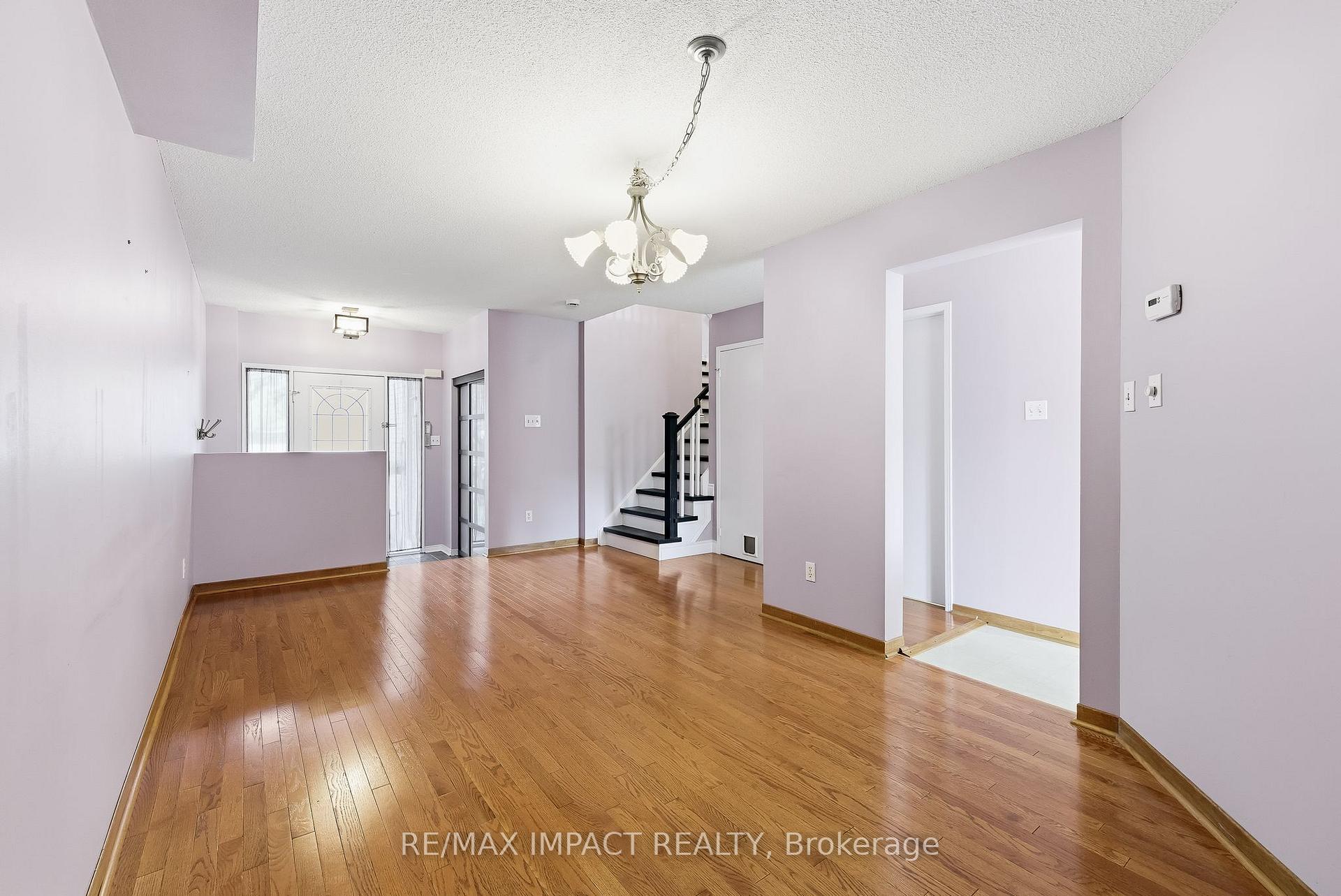 Photo 21 of 33 Pine Gate Place, Whitby, Williamsburg — HOMEH