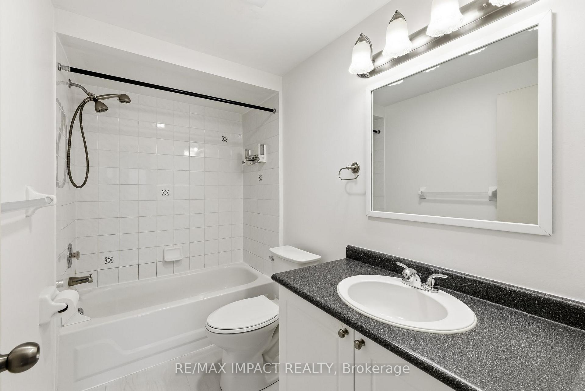 Photo 36 of 33 Pine Gate Place, Whitby, Williamsburg — HOMEH