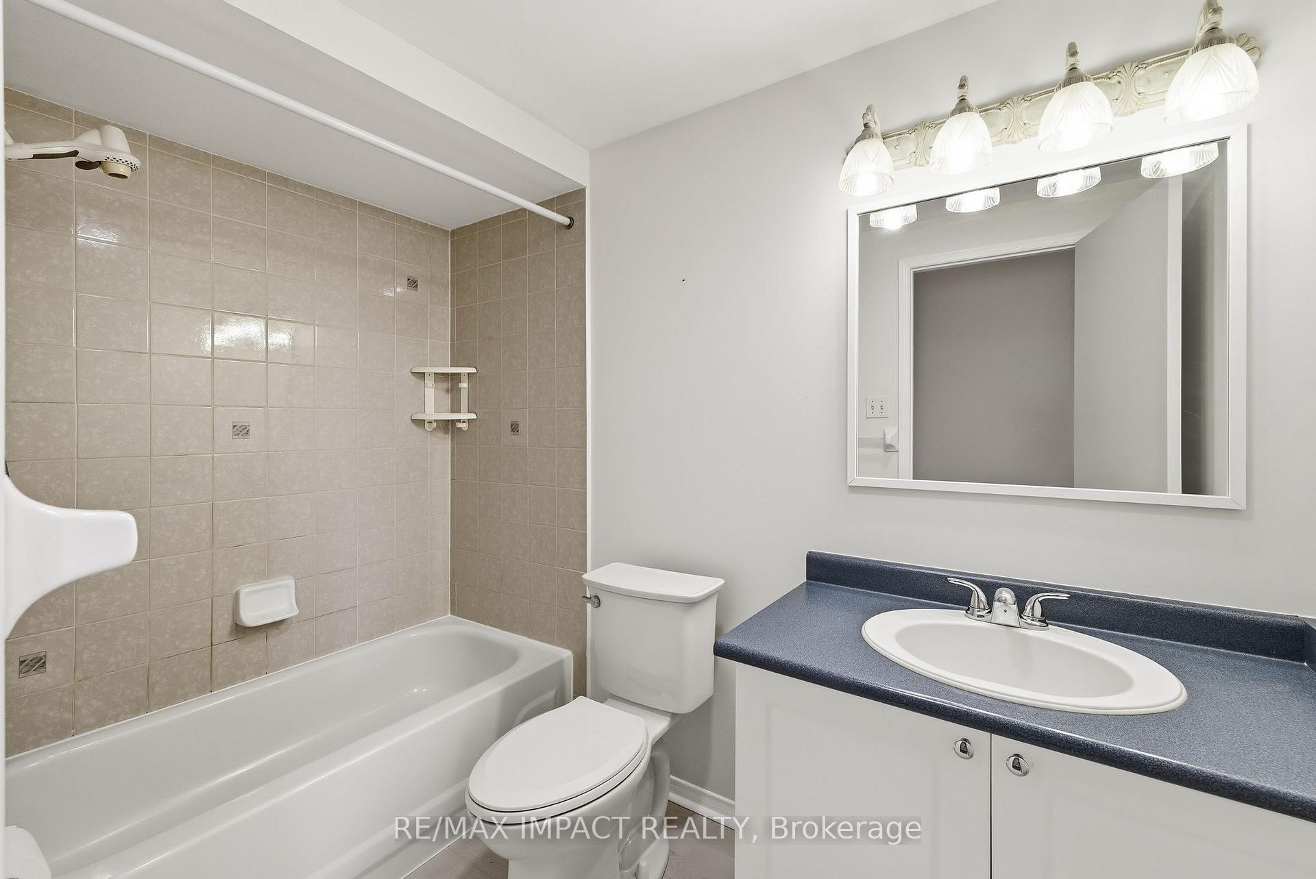 Photo 41 of 33 Pine Gate Place, Whitby, Williamsburg — HOMEH